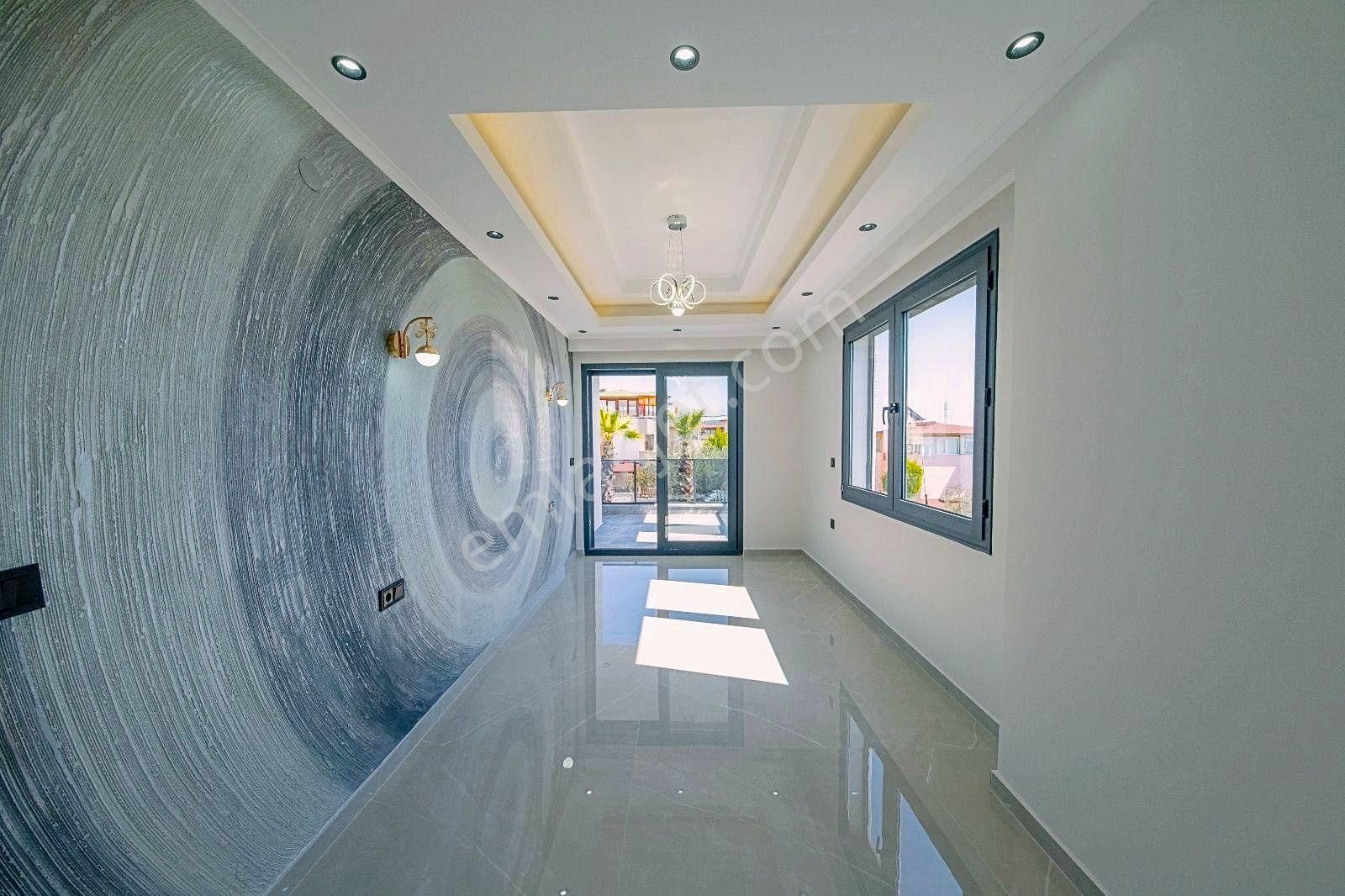 🌀gültaş Emlaktan Altınolukta Satılık 4+1 Full Deniz Manzaralı Yüzme Havuzlu Villa - Görsel 17