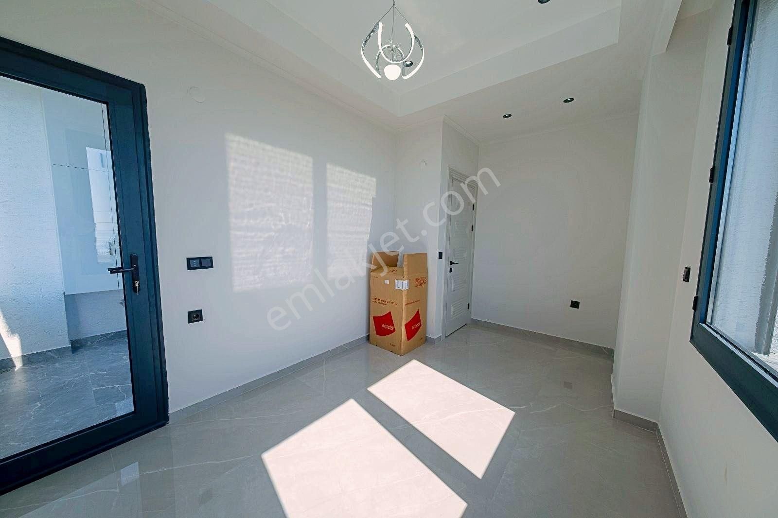 🌀gültaş Emlaktan Altınolukta Satılık 4+1 Full Deniz Manzaralı Yüzme Havuzlu Villa - Görsel 21