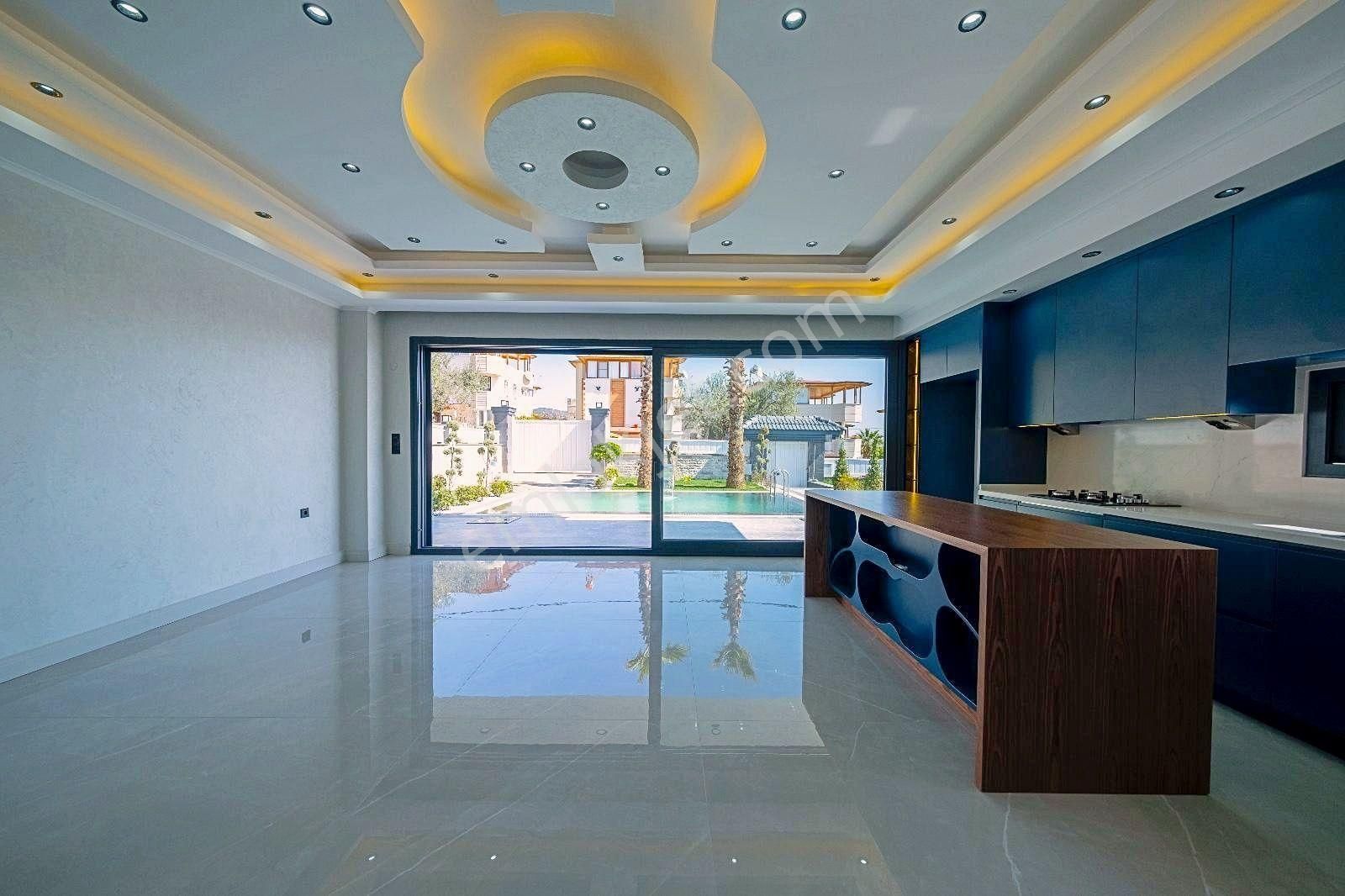 🌀gültaş Emlaktan Altınolukta Satılık 4+1 Full Deniz Manzaralı Yüzme Havuzlu Villa - Görsel 10