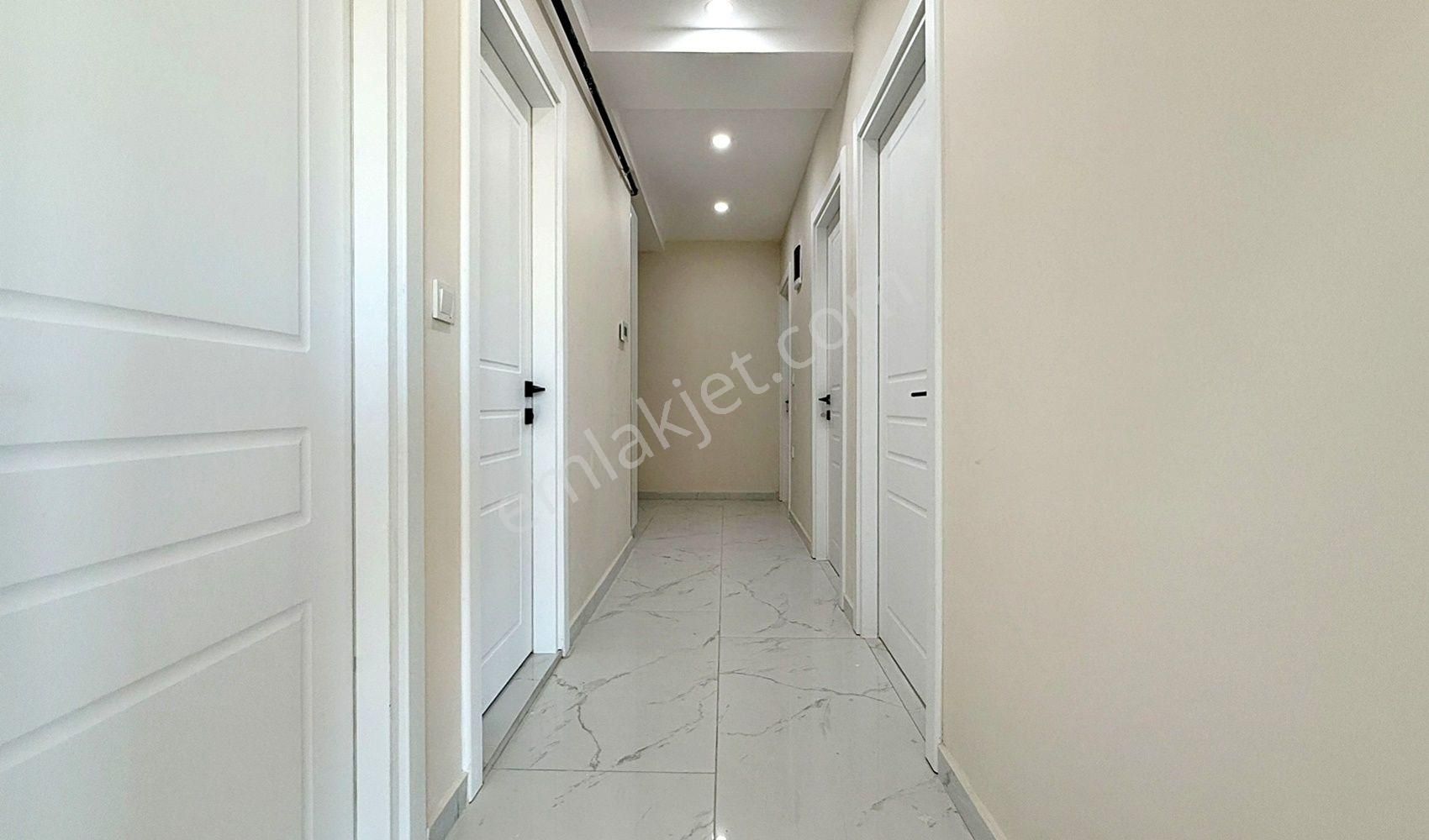 Weal World' Den Bahçelievler De Site İçi, 3+1, Geniş Şık Daire ... - Görsel 24