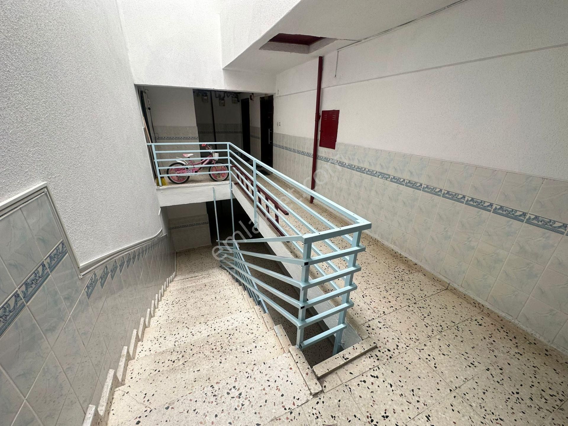 Kuşcağız Göbek'te Cadde Üzeri 5+1 Açık Teraslı Güney Cephe! - Görsel 23