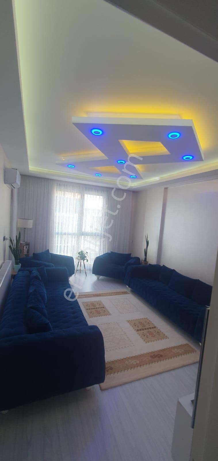 Ağabey Gayrimenkul'den Ergenekon Mahallesinde Satılık Daire
