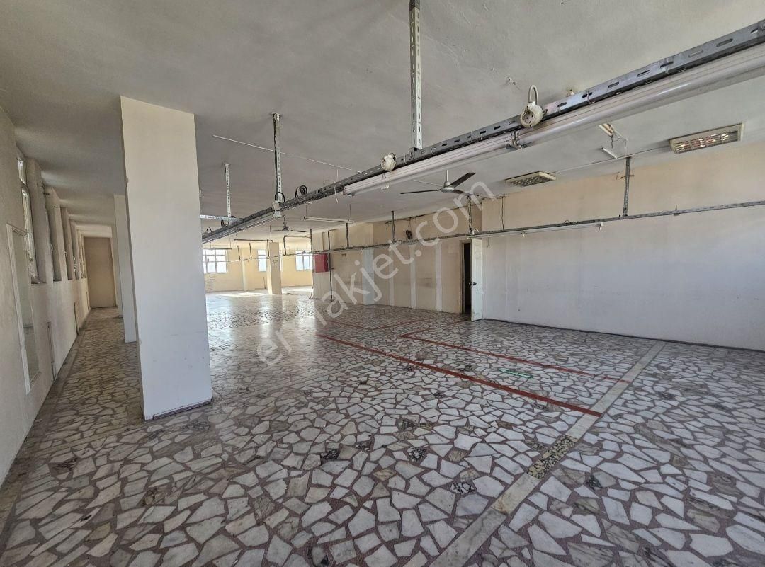 Demirkapıda Kiralık İşyeri 450m² İş Hanında 1. Kat (cuma Pazarı Tarafında) - Görsel 4