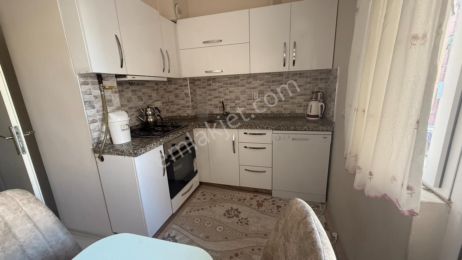 2+1 Eşyalı Daire Çanakkale Barbaros Bodur Lisesi Yakını - Görsel 6