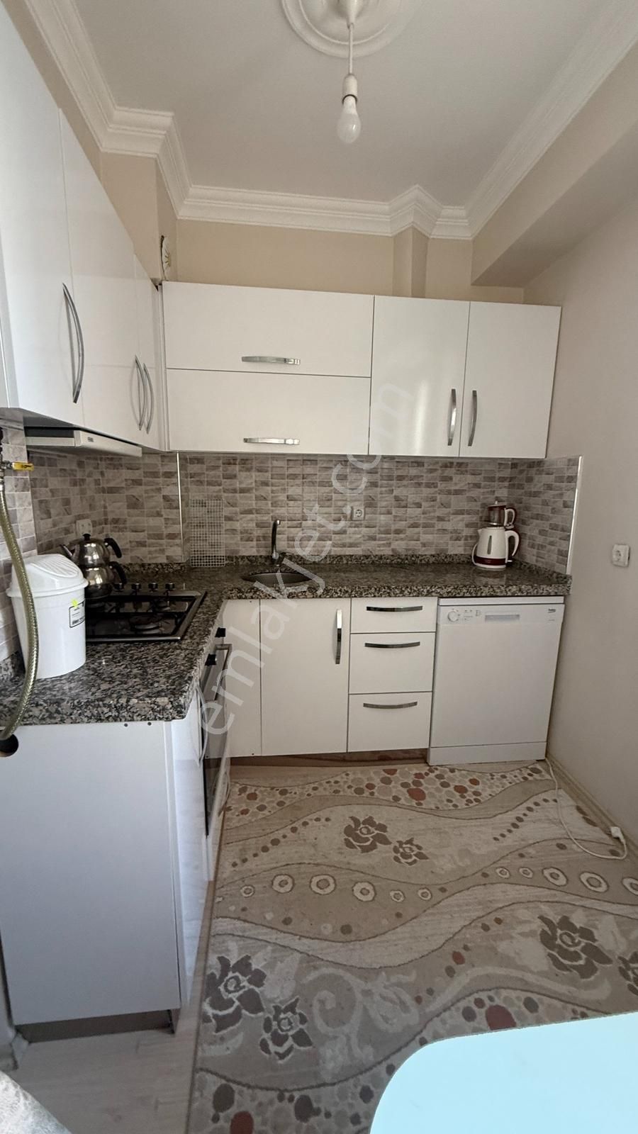 2+1 Eşyalı Daire Çanakkale Barbaros Bodur Lisesi Yakını - Görsel 24