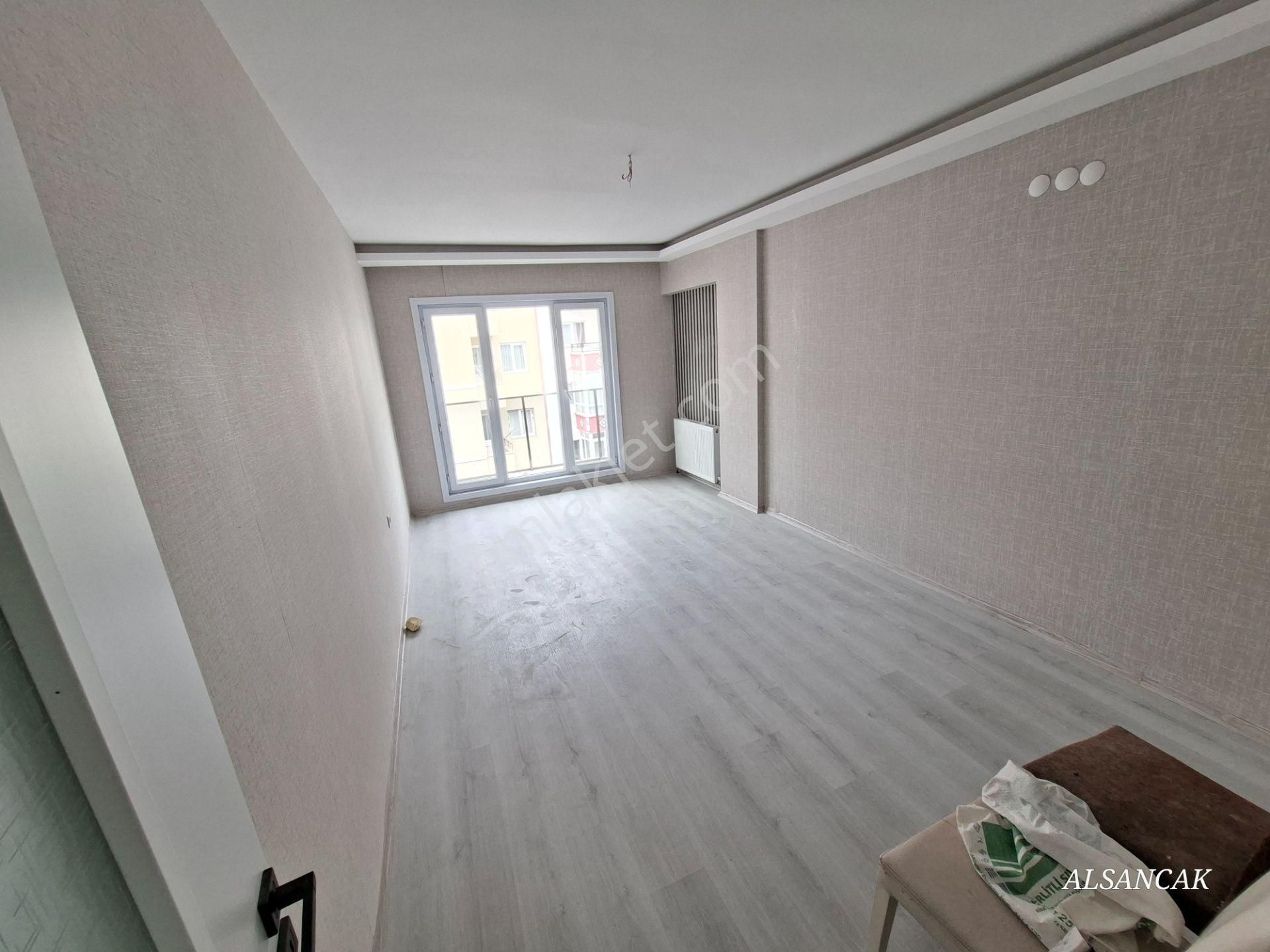 Süvari Merkezde 3+1 Katta Asansörlü Genç Binada Satılık Daire - Görsel 9