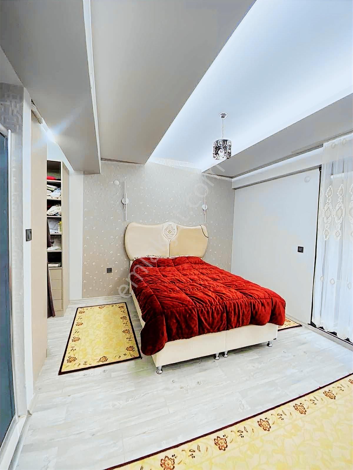 Esenyurtun En Güzel Konumunda 5 Yıllık 3,5+1 Lüks Satılık Daire - Görsel 14