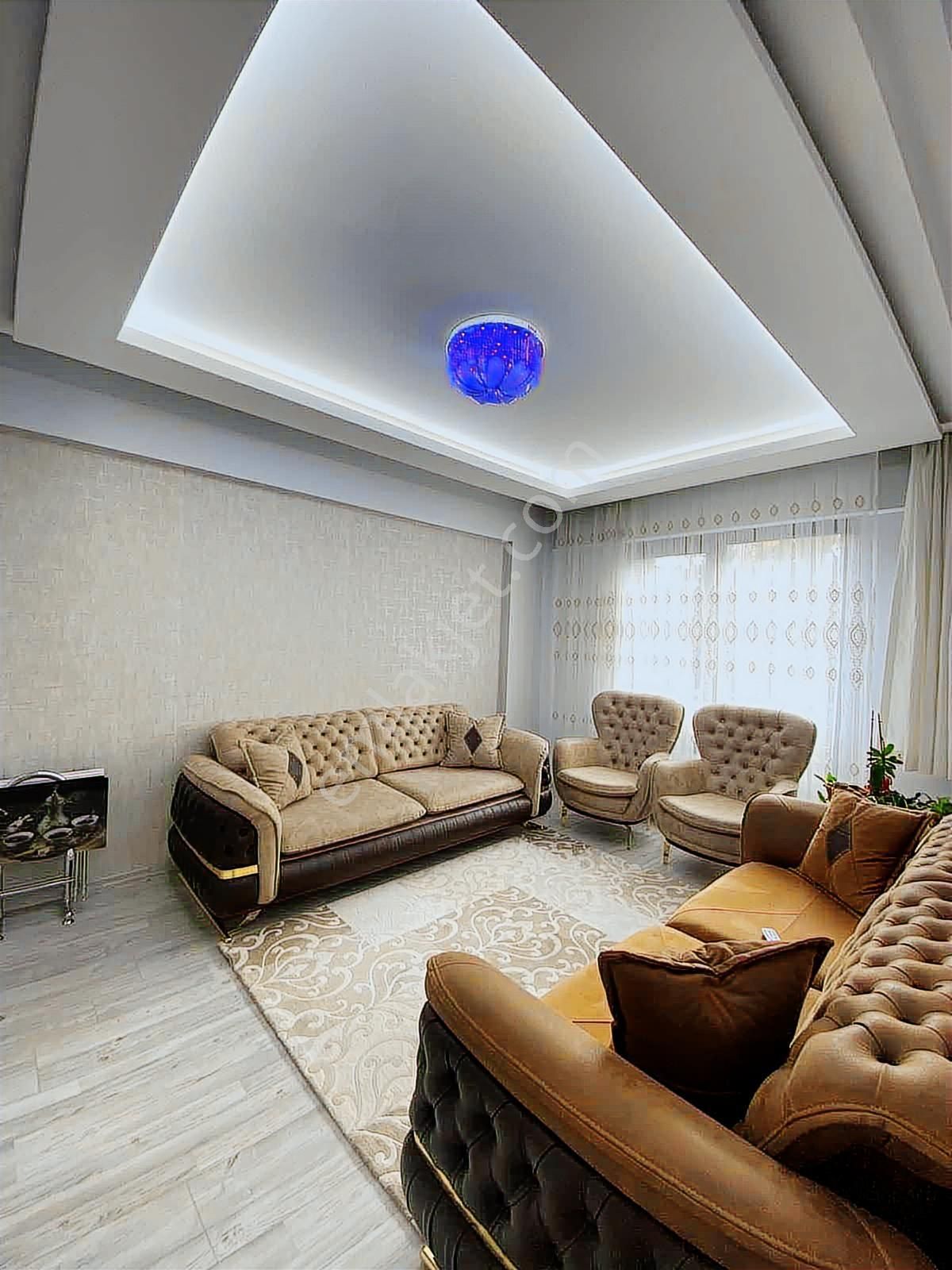 Esenyurtun En Güzel Konumunda 5 Yıllık 3,5+1 Lüks Satılık Daire - Görsel 20