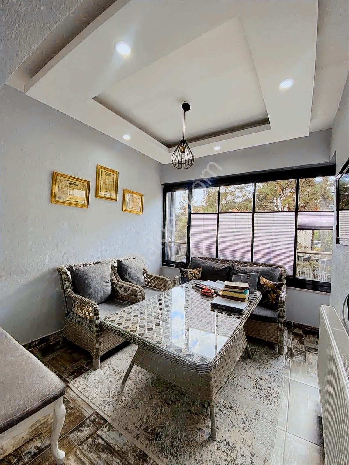 Esenyurtun En Güzel Konumunda 5 Yıllık 3,5+1 Lüks Satılık Daire - Görsel 18