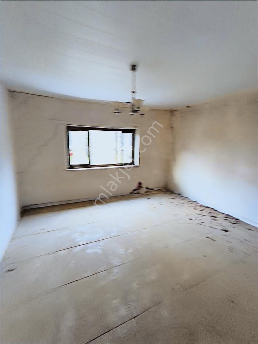 Manisa Saruhanlı Mütevelli 550m2 Arsalı Köy Evi 2.100.000tl - Görsel 12