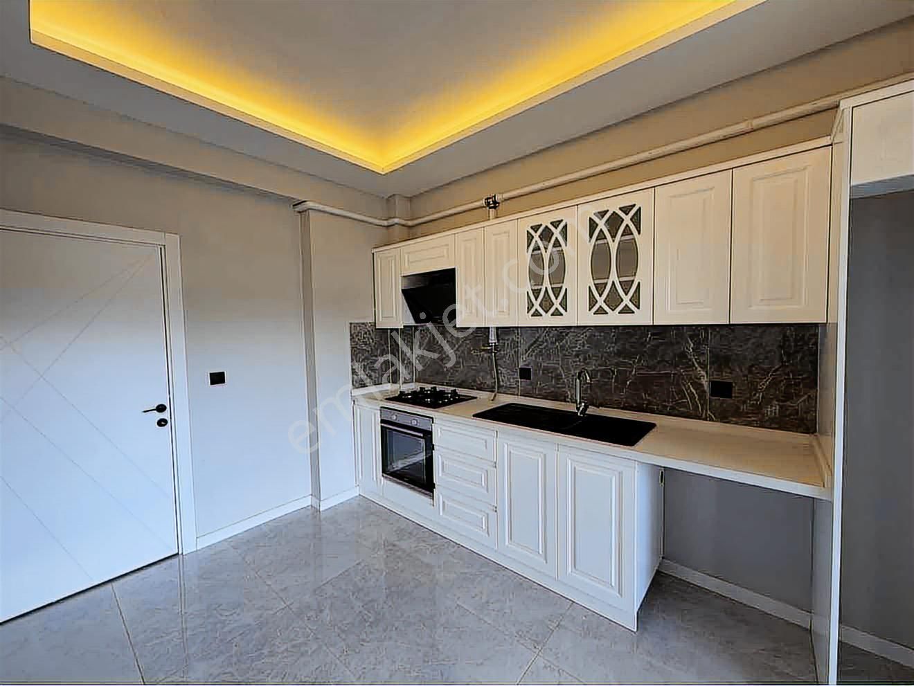 İlhan Rodoplu'dan Havuzlu Lüx Site'de 2+1 Daire - Görsel 5