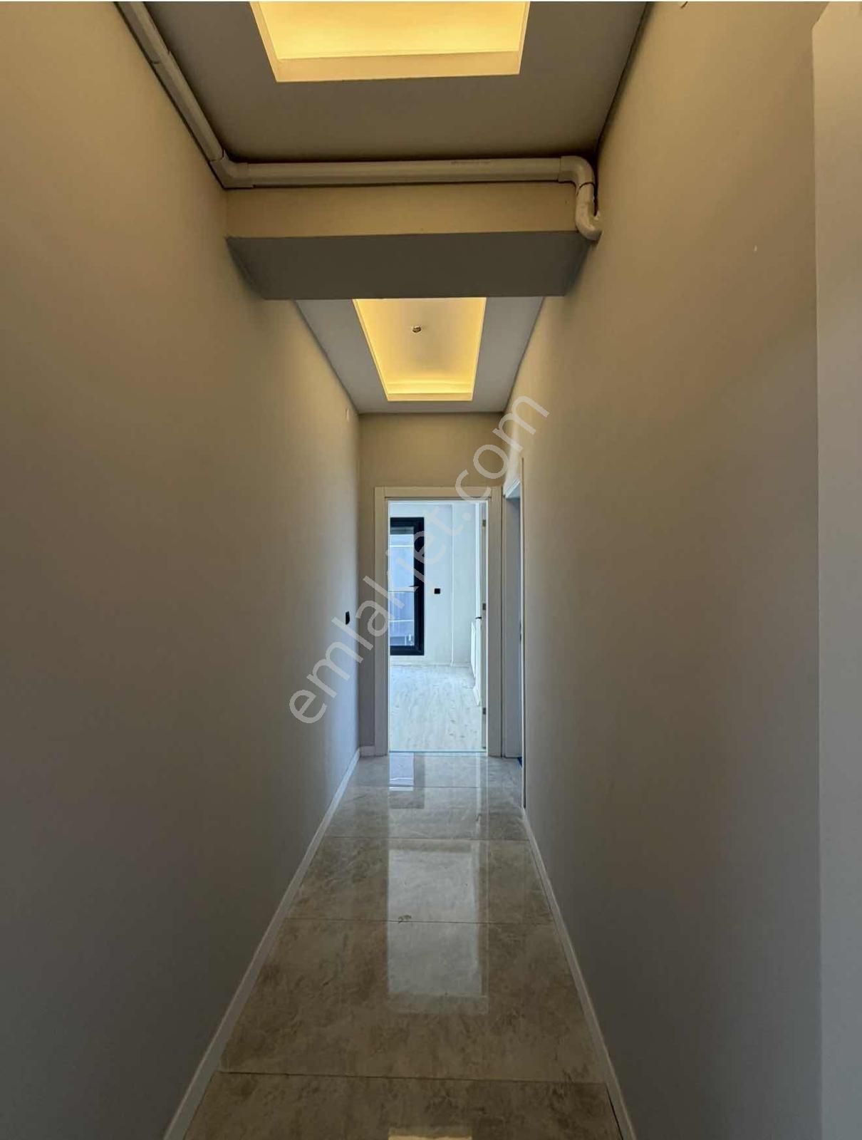 İlhan Rodoplu'dan Havuzlu Lüx Site'de Satılık 2+1 Daire - Görsel 15