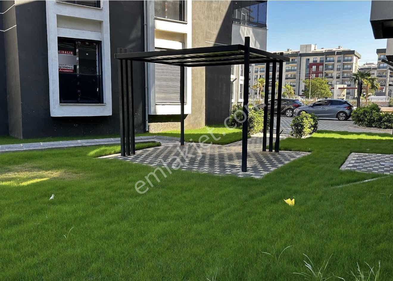 İlhan Rodoplu'dan Havuzlu Lüx Site'de 2+1 Daire - Görsel 12