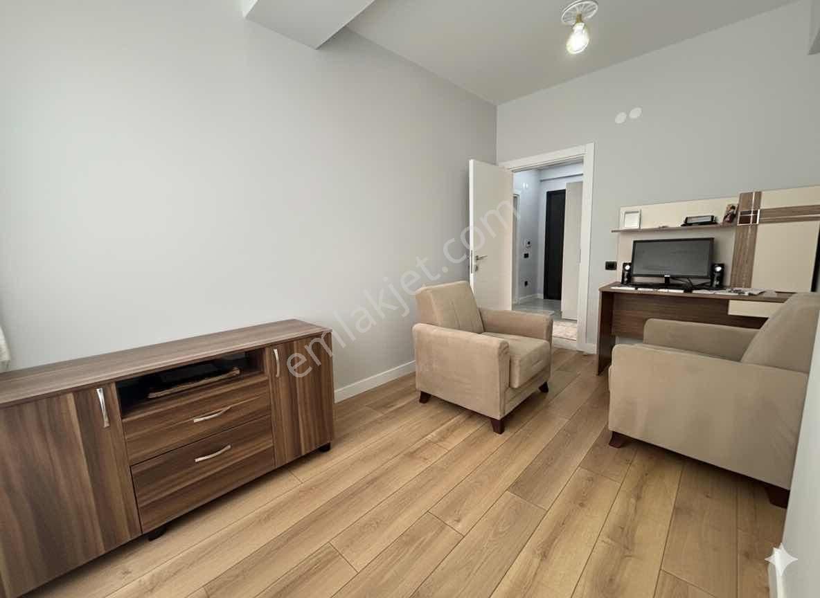 Esradan Duruşehirde 2+1 Asansörlü Ara Kat Yerden Isıtma Önü Park - Görsel 22