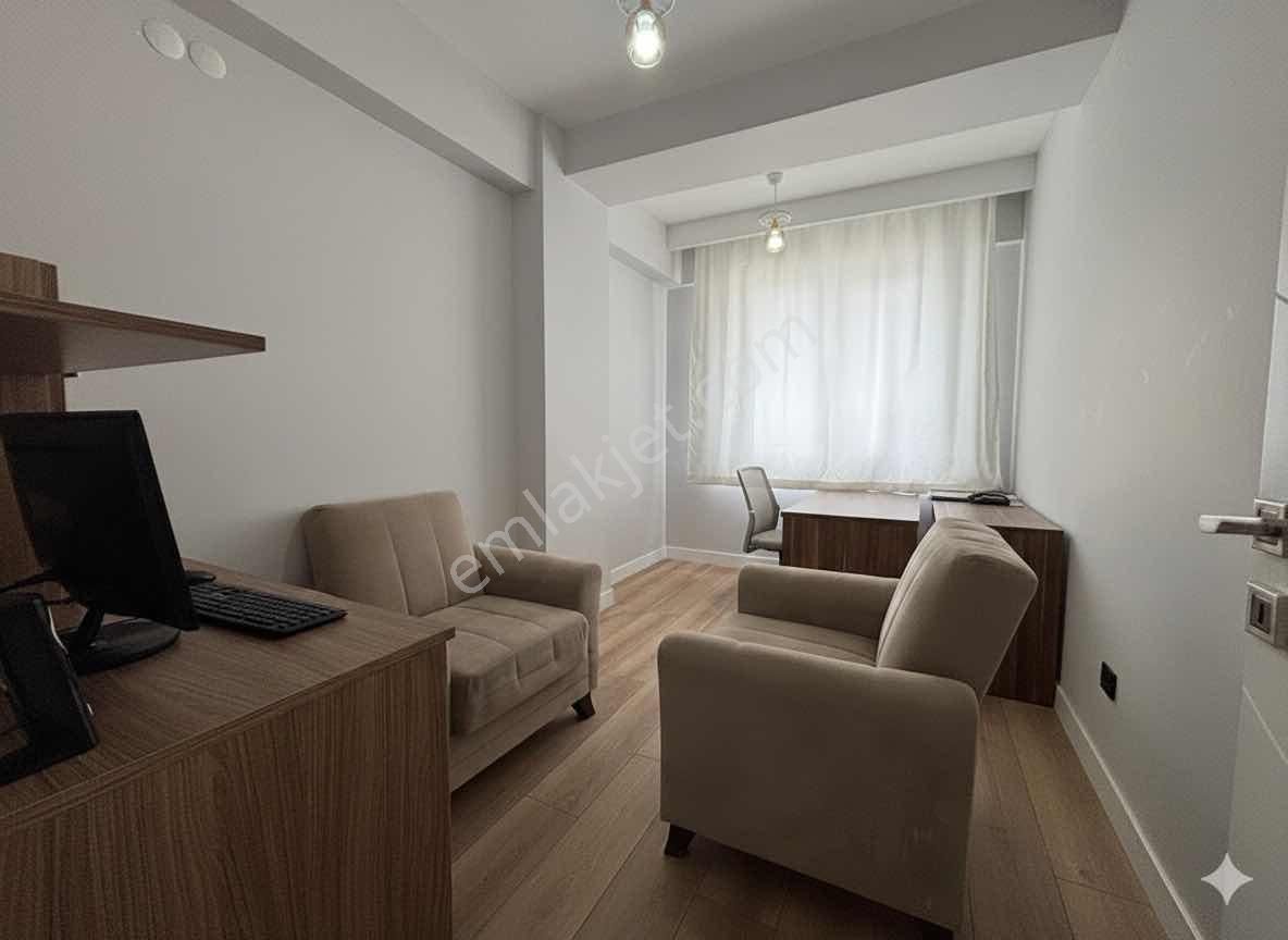 Esradan Duruşehirde 2+1 Asansörlü Ara Kat Yerden Isıtma Önü Park - Görsel 13