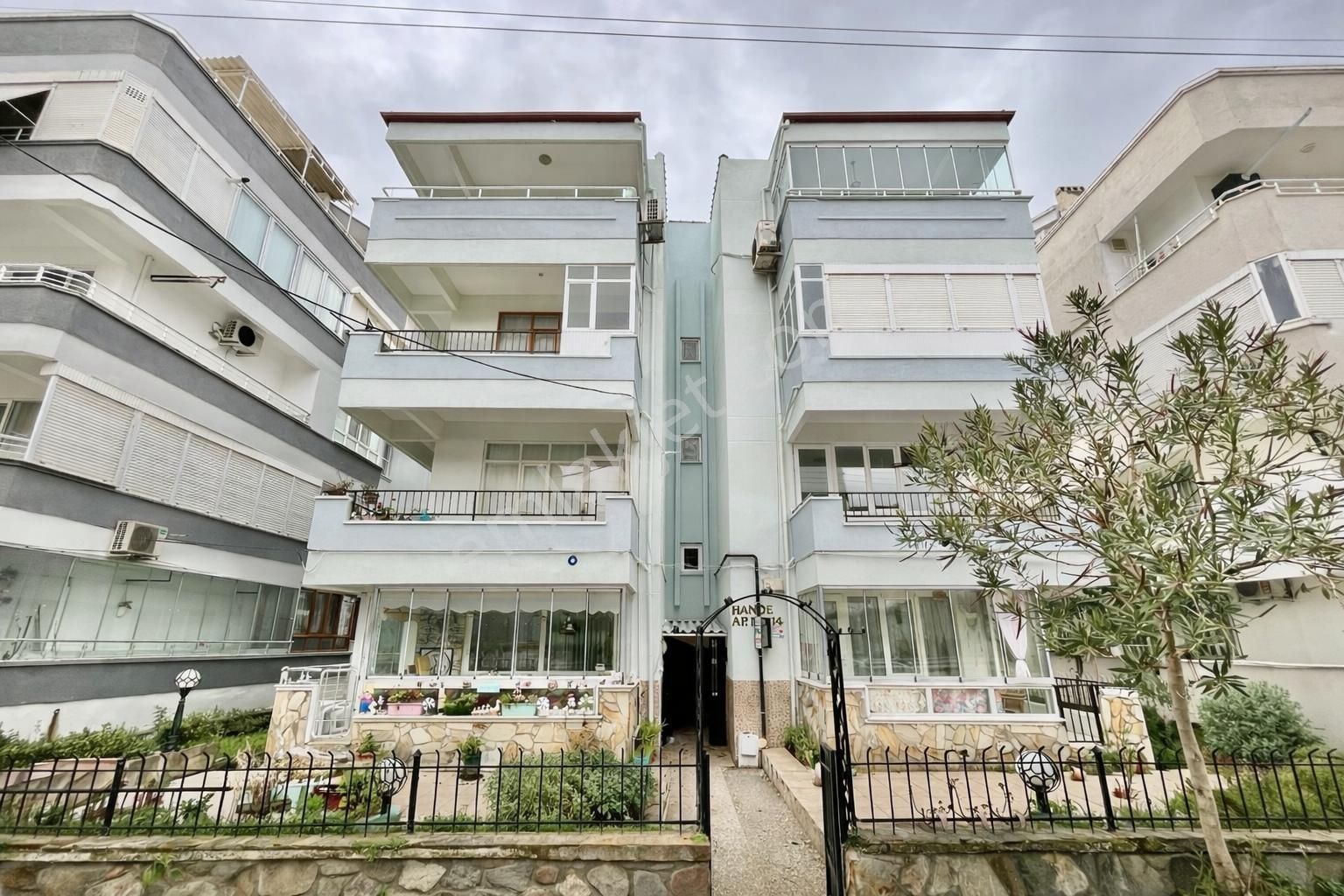 Gümüş'den Akçay Merkezde Denize 200mt Ara Kat Ön Cephe 2+1 Daire - Görsel 32