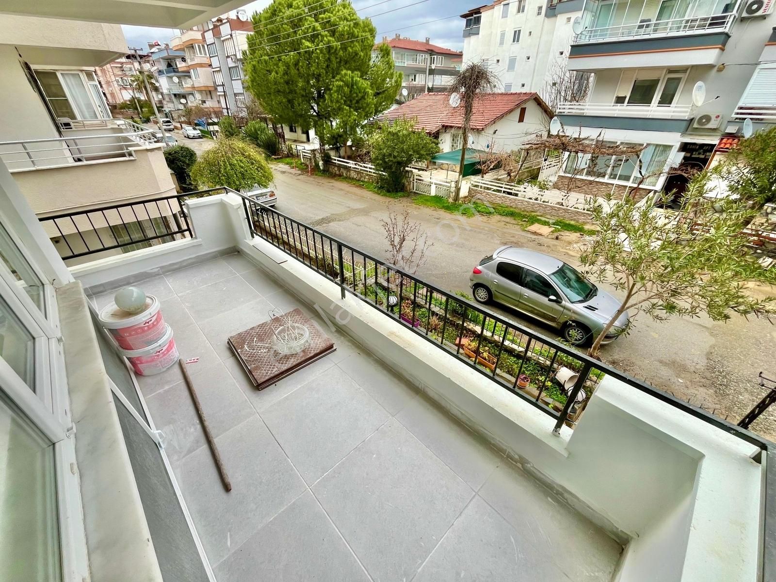 Gümüş'den Akçay Merkezde Denize 200mt Ara Kat Ön Cephe 2+1 Daire - Görsel 11