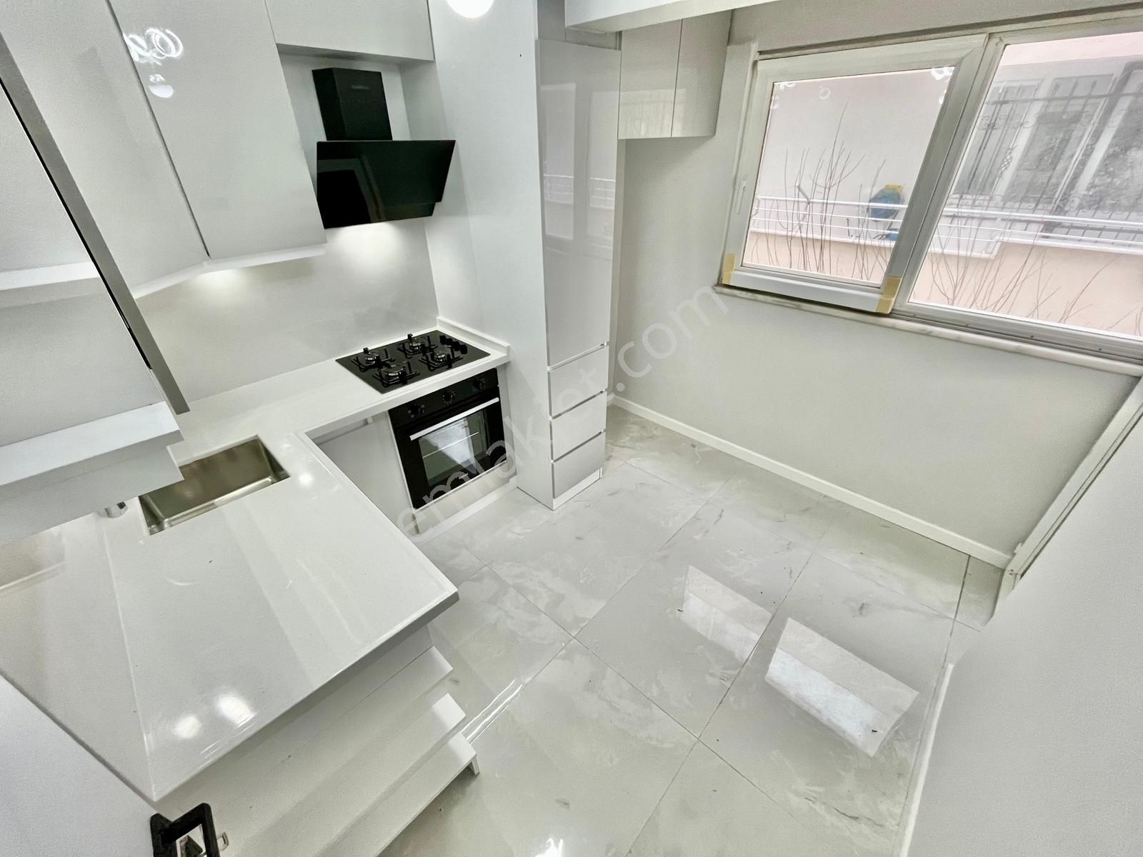 Gümüş'den Akçay Merkezde Denize 200mt Ara Kat Ön Cephe 2+1 Daire - Görsel 10