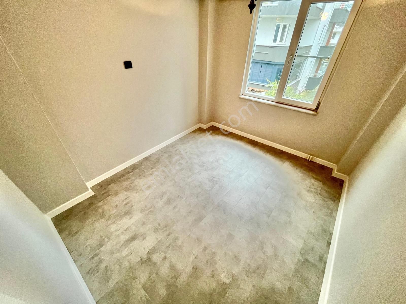 Gümüş'den Akçay Merkezde Denize 200mt Ara Kat Ön Cephe 2+1 Daire - Görsel 19