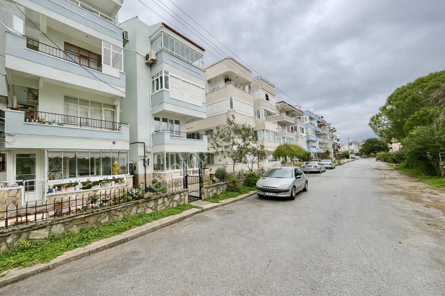 Gümüş'den Akçay Merkezde Denize 200mt Ara Kat Ön Cephe 2+1 Daire - Görsel 15