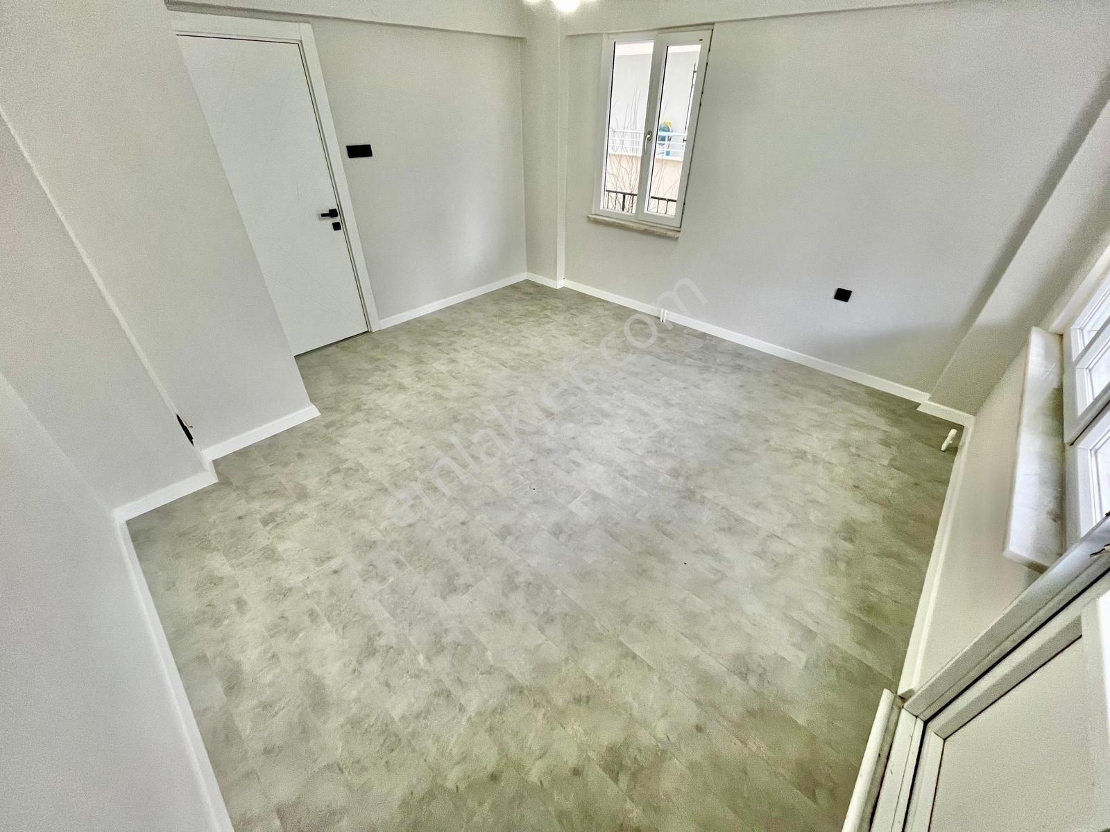 Gümüş'den Akçay Merkezde Denize 200mt Ara Kat Ön Cephe 2+1 Daire - Görsel 34