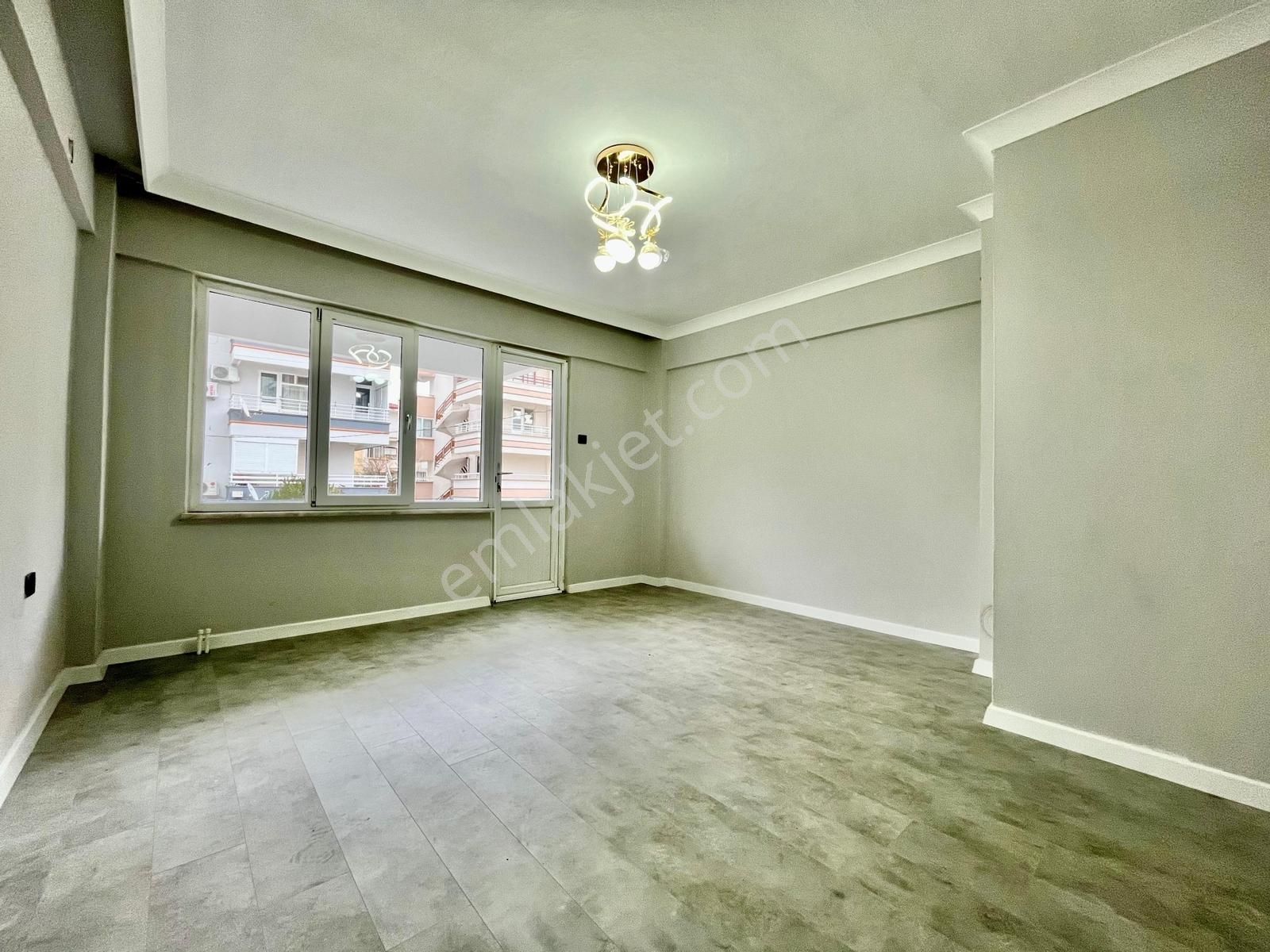 Gümüş'den Akçay Merkezde Denize 200mt Ara Kat Ön Cephe 2+1 Daire - Görsel 22