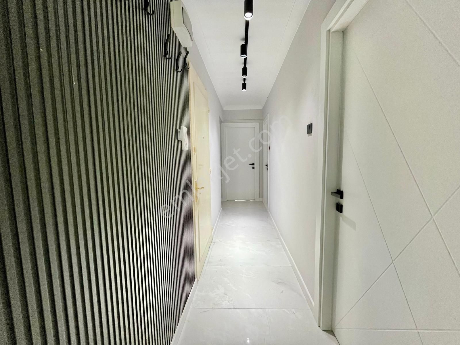 Gümüş'den Akçay Merkezde Denize 200mt Ara Kat Ön Cephe 2+1 Daire - Görsel 12