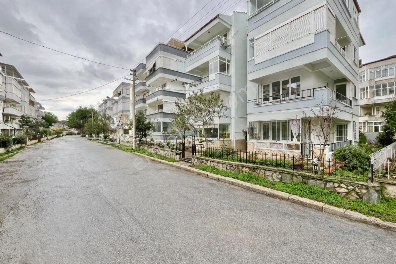 Gümüş'den Akçay Merkezde Denize 200mt Ara Kat Ön Cephe 2+1 Daire - Görsel 33