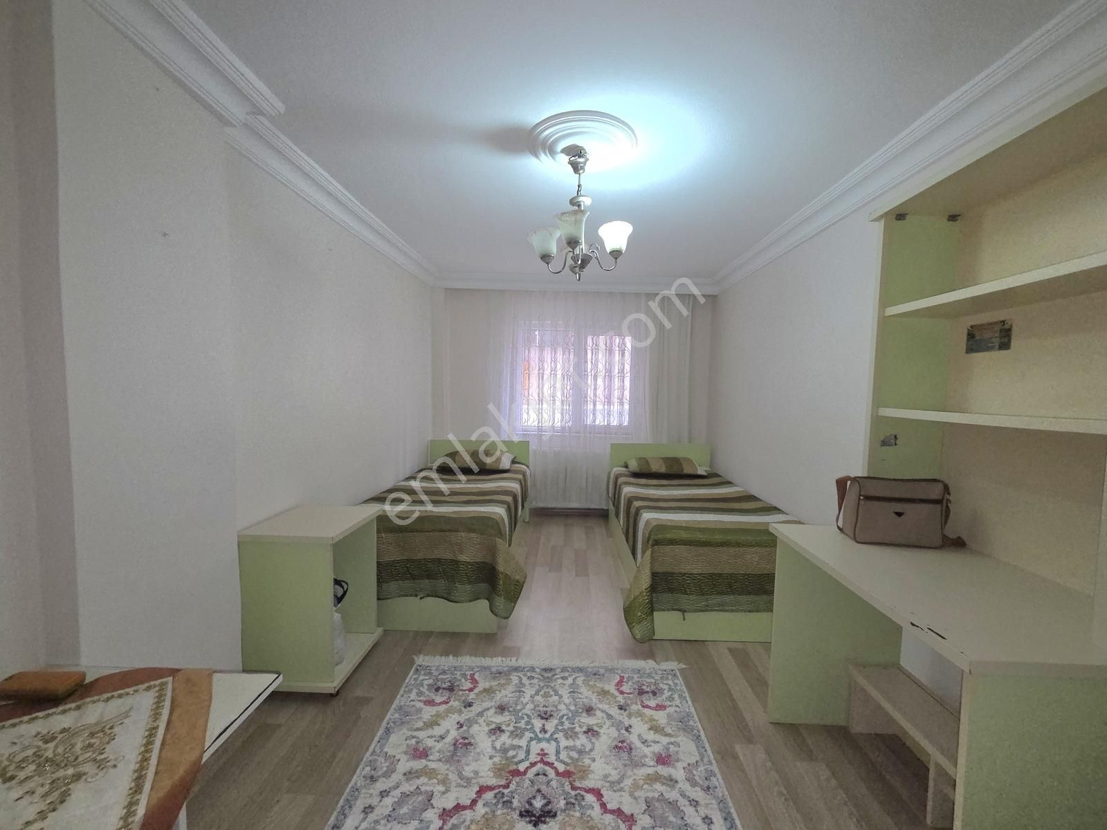 Keşan Aşağı Zaferiye Mahallesi'nde Kiralık Full Eşyalı 2+1 Daire - Görsel 5