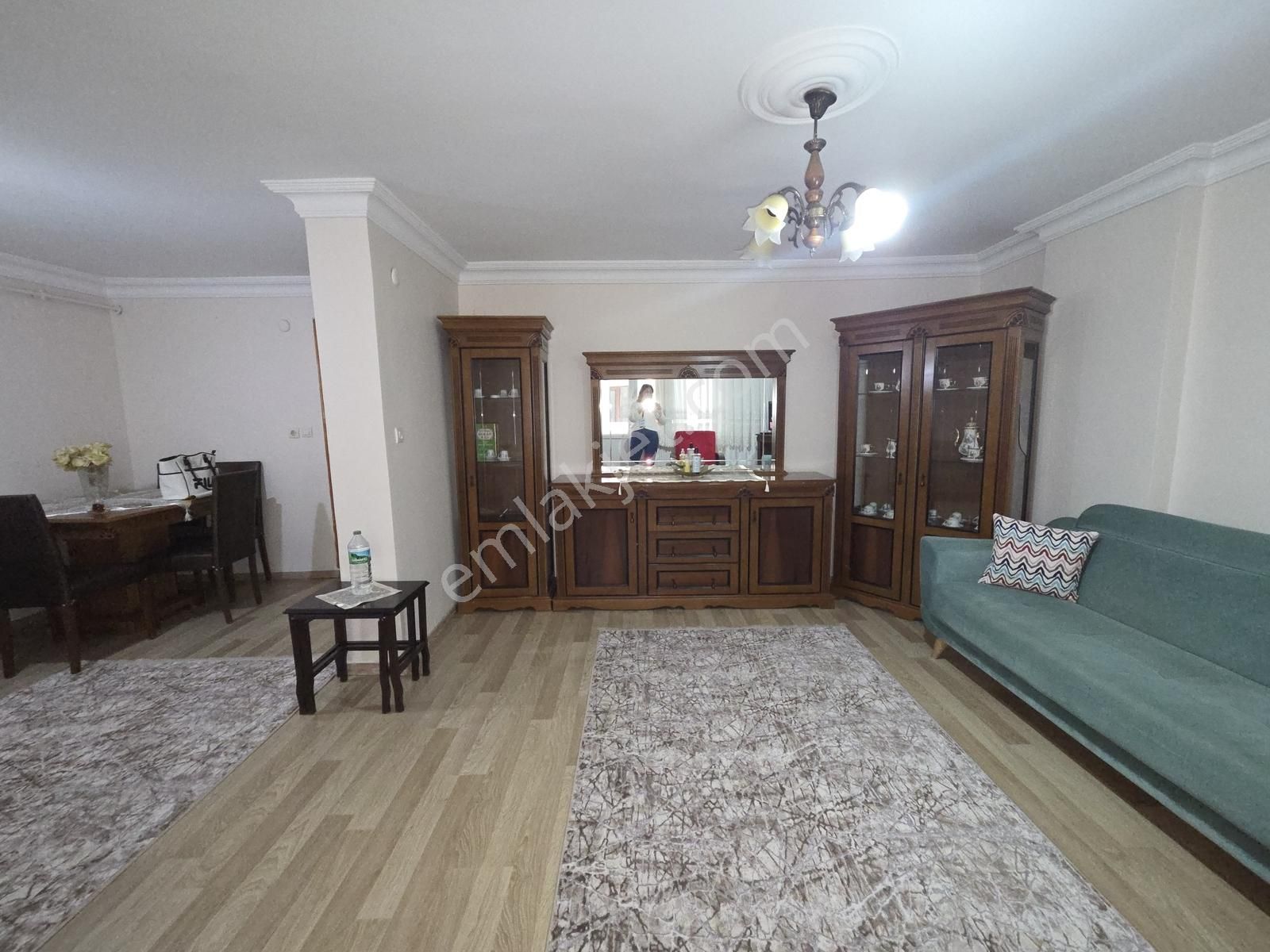 Keşan Aşağı Zaferiye Mahallesi'nde Kiralık Full Eşyalı 2+1 Daire - Görsel 3