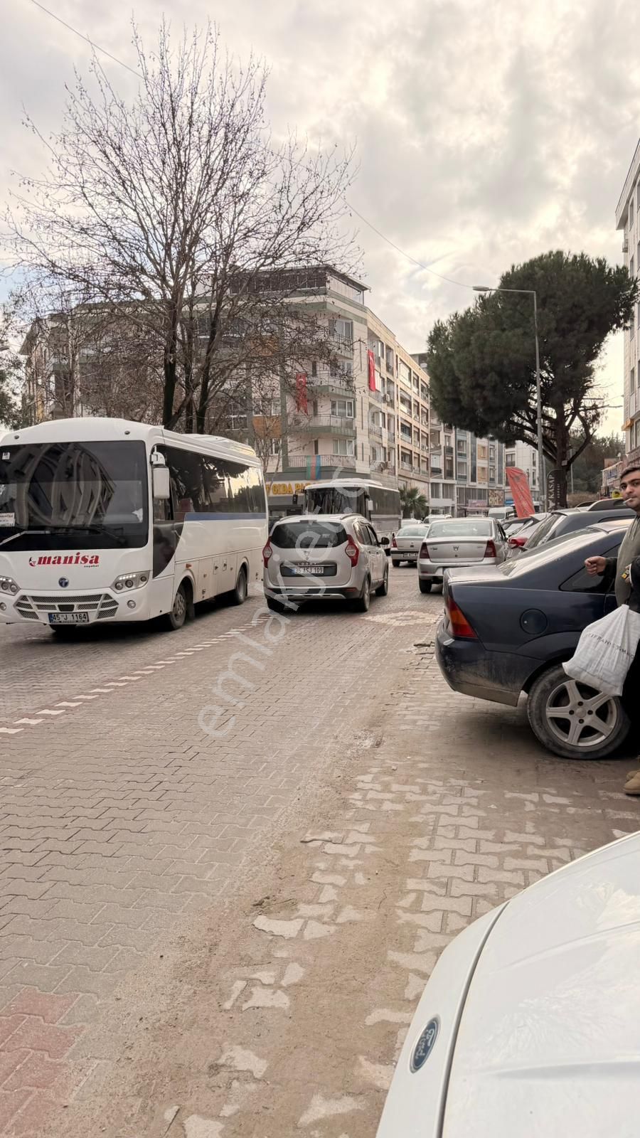 Zeki Emlak'tan Muradiye Mh. Cadde Üstü Satılık 3+1 Teraslı Daire - Görsel 35