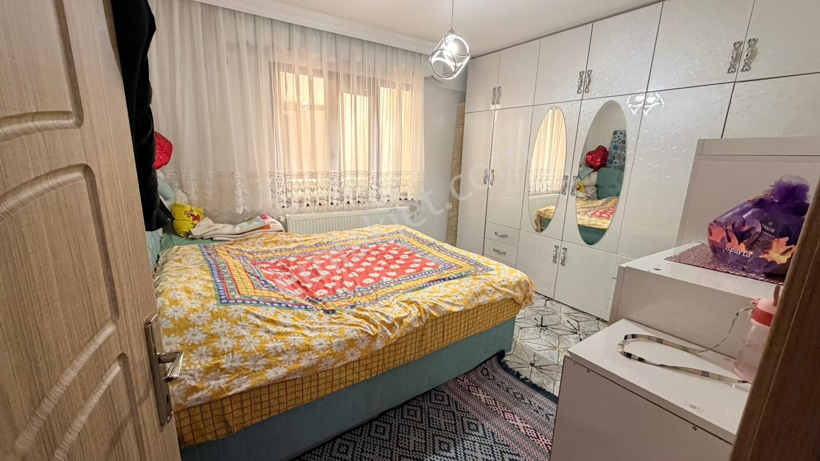 Zeki Emlak'tan Muradiye Mh. Cadde Üstü Satılık 3+1 Teraslı Daire - Görsel 18
