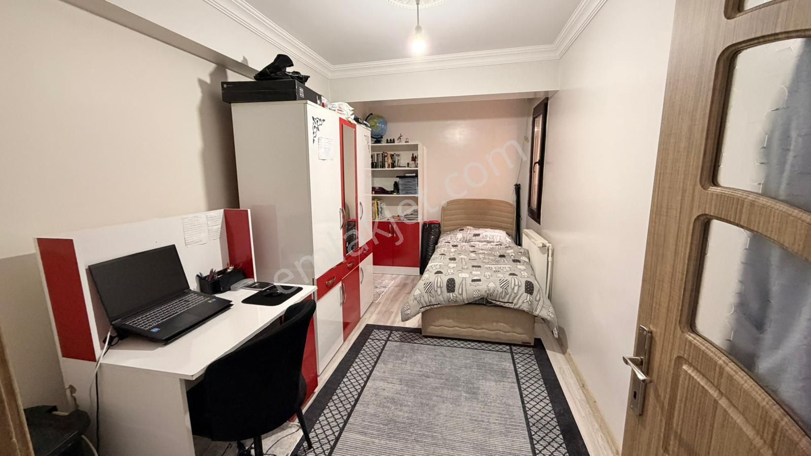 Zeki Emlak'tan Muradiye Mh. Cadde Üstü Satılık 3+1 Teraslı Daire - Görsel 22
