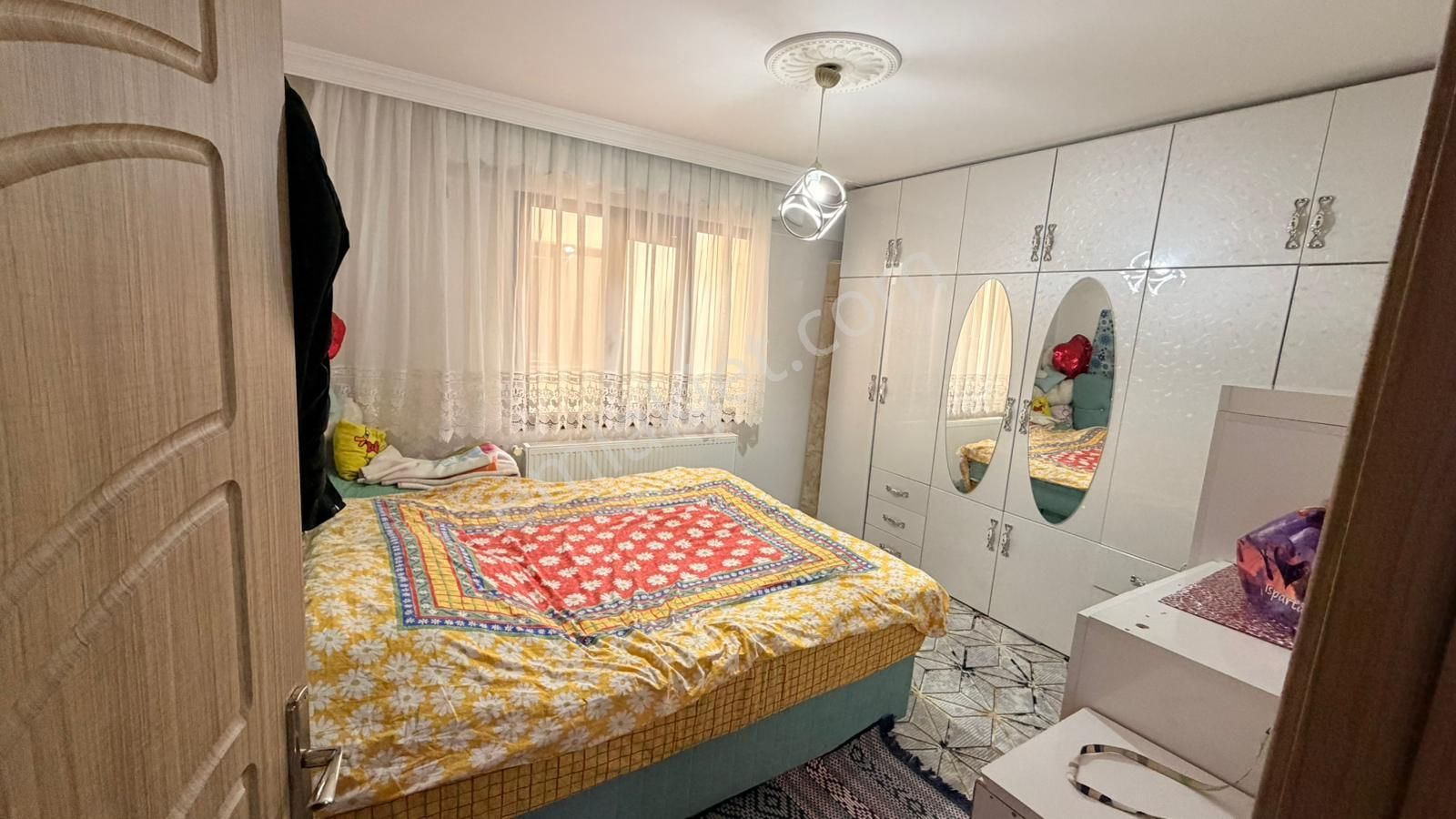Zeki Emlak'tan Muradiye Mh. Cadde Üstü Satılık 3+1 Teraslı Daire - Görsel 16