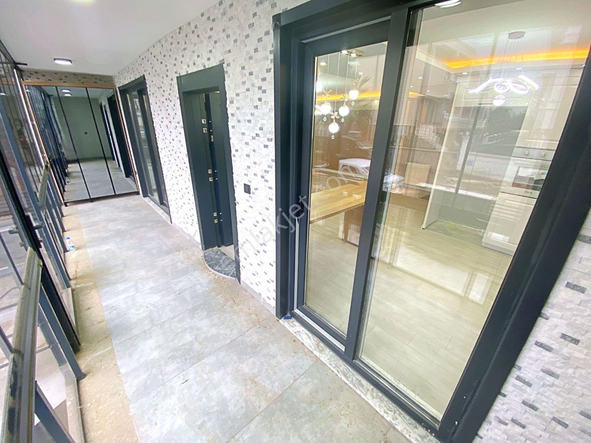 🌀yetki Gültaş Emlaktan Edremitte Satılık 5+1 Ultra Şık Tasarımlı Villa Sizleri Bekliyor - Görsel 19