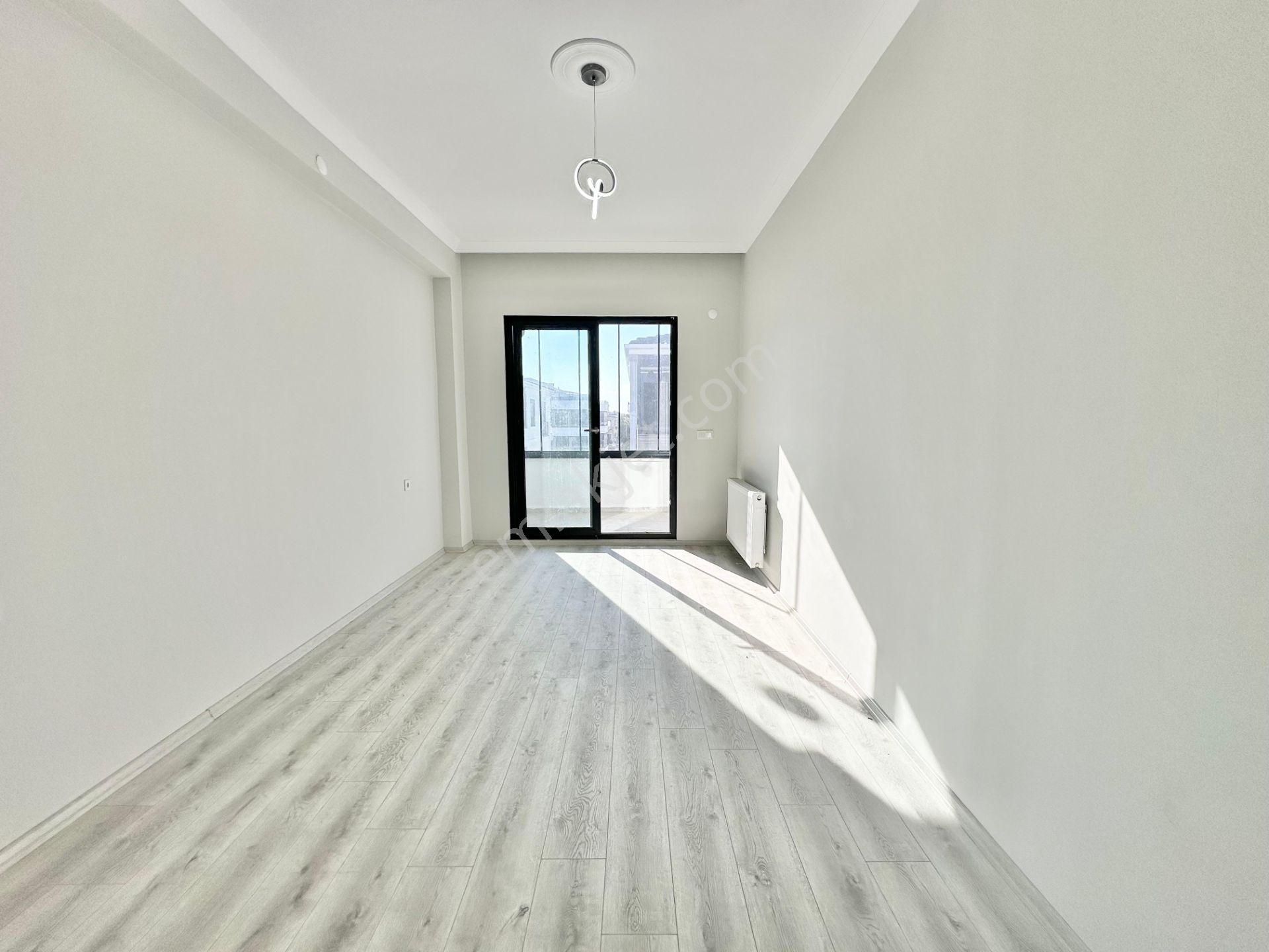 ꧁yetkili Ay Emlaktan꧂akçay'da Ebeveyn Banyolu Şık Tasarımlı Çift Asansörlü Satılık 2+1 Lüks Daire - Görsel 18