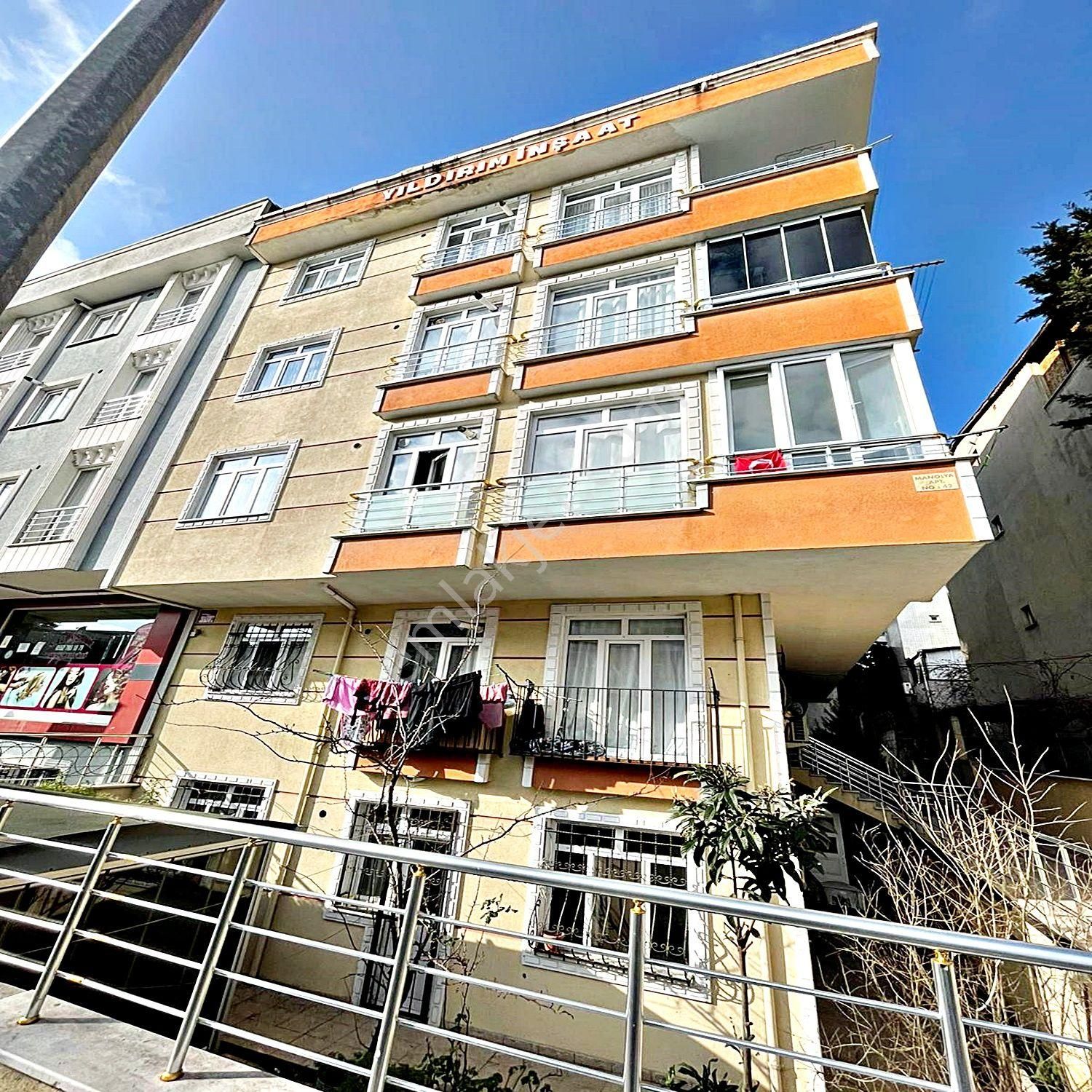 Beylikdüzü Yakuplu'da Giriş Kat Seviyesinde Bahçe Kullanımlı Aydınlık 2+1 Satılık Daire - Görsel 10