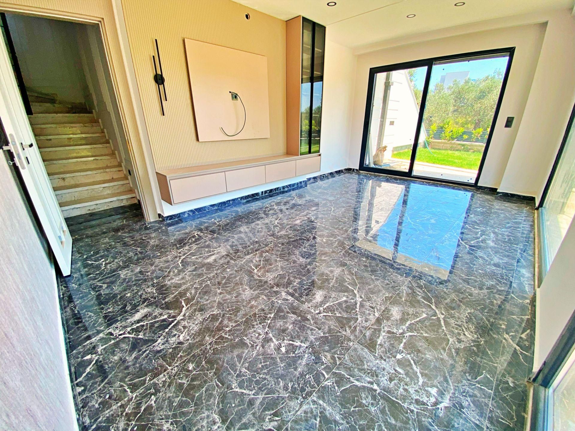 🌀gültaş Emlaktan Zeytinlide Satılık 5+1 Ebeveyn Banyolu Verandalı Otoparklı Ön Cephe Villa - Görsel 15