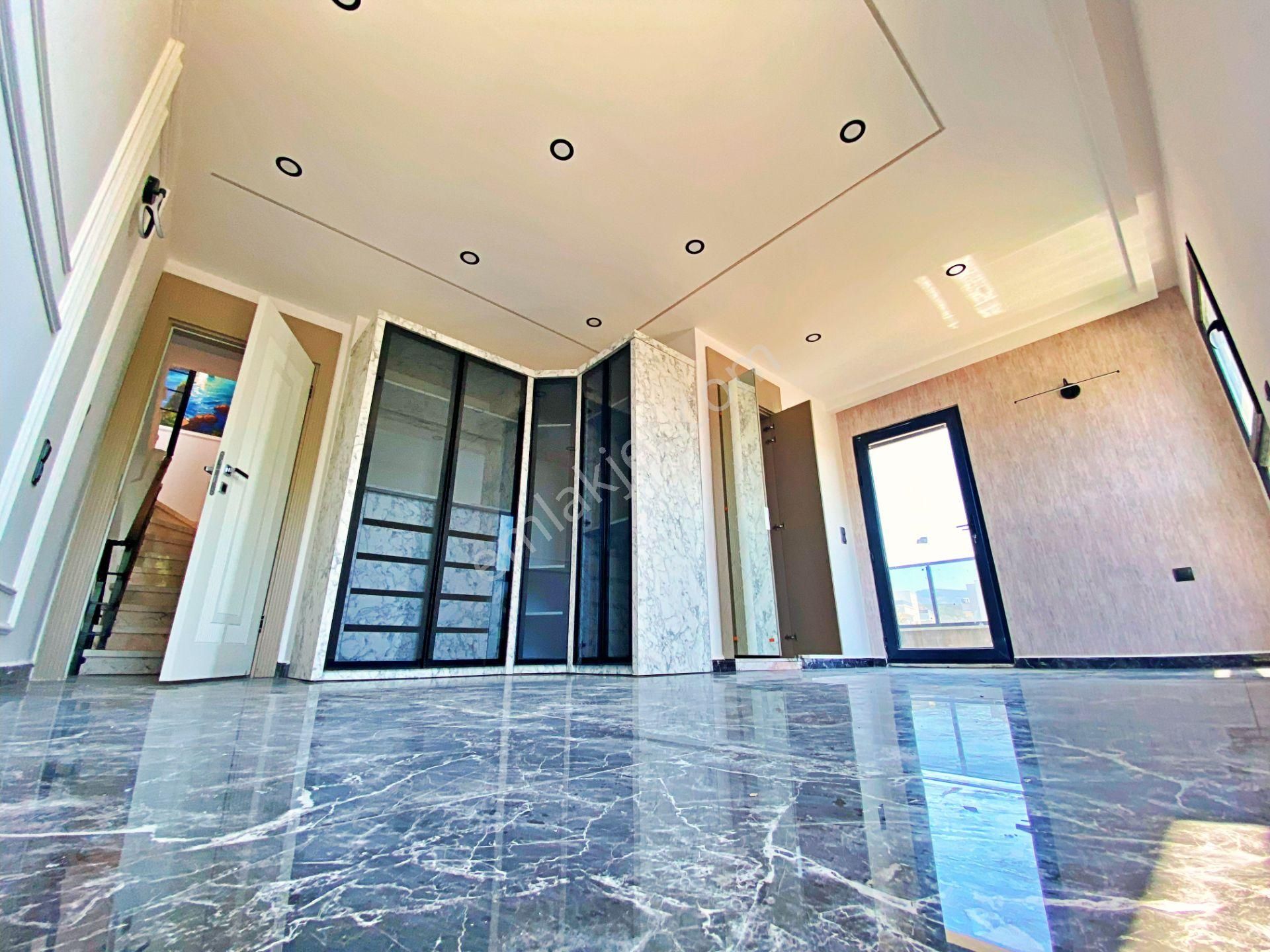 🌀gültaş Emlaktan Zeytinlide Satılık 5+1 Ebeveyn Banyolu Verandalı Otoparklı Ön Cephe Villa - Görsel 22