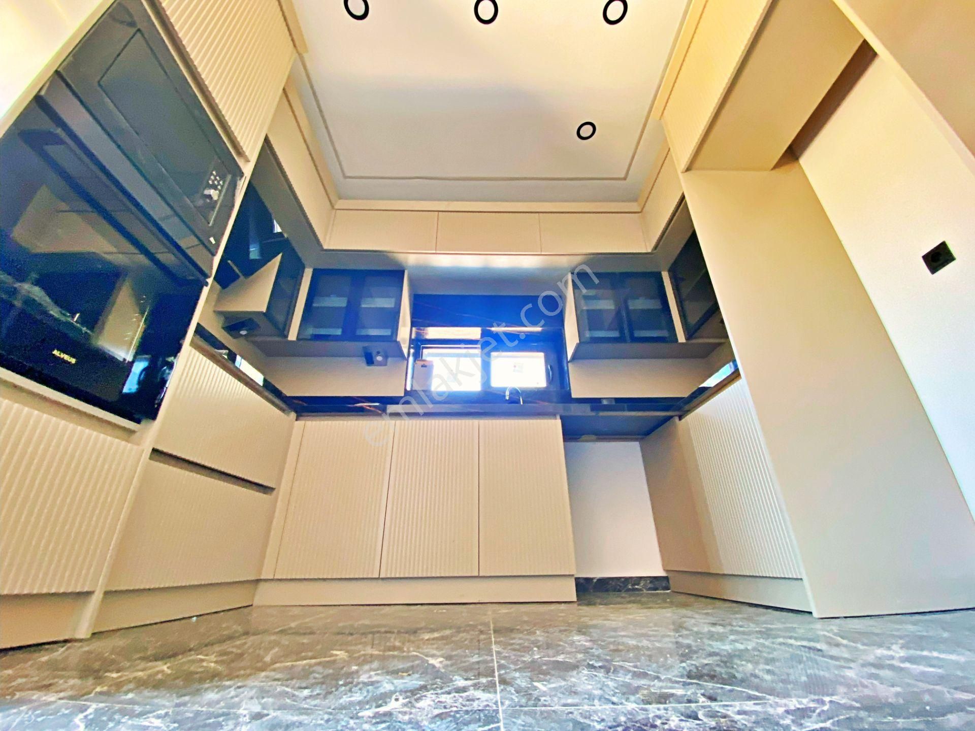 🌀gültaş Emlaktan Zeytinlide Satılık 5+1 Ebeveyn Banyolu Verandalı Otoparklı Ön Cephe Villa - Görsel 2