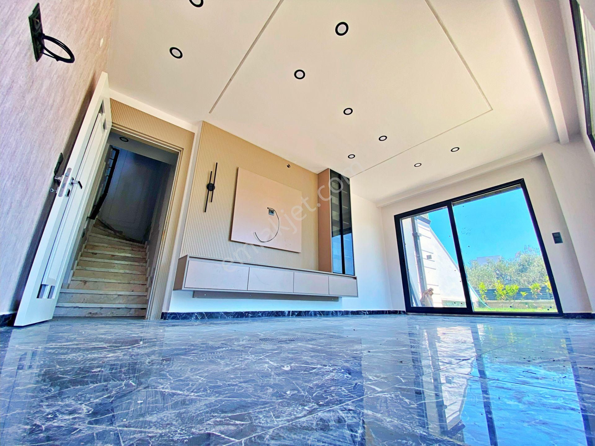 🌀gültaş Emlaktan Zeytinlide Satılık 5+1 Ebeveyn Banyolu Verandalı Otoparklı Ön Cephe Villa - Görsel 16