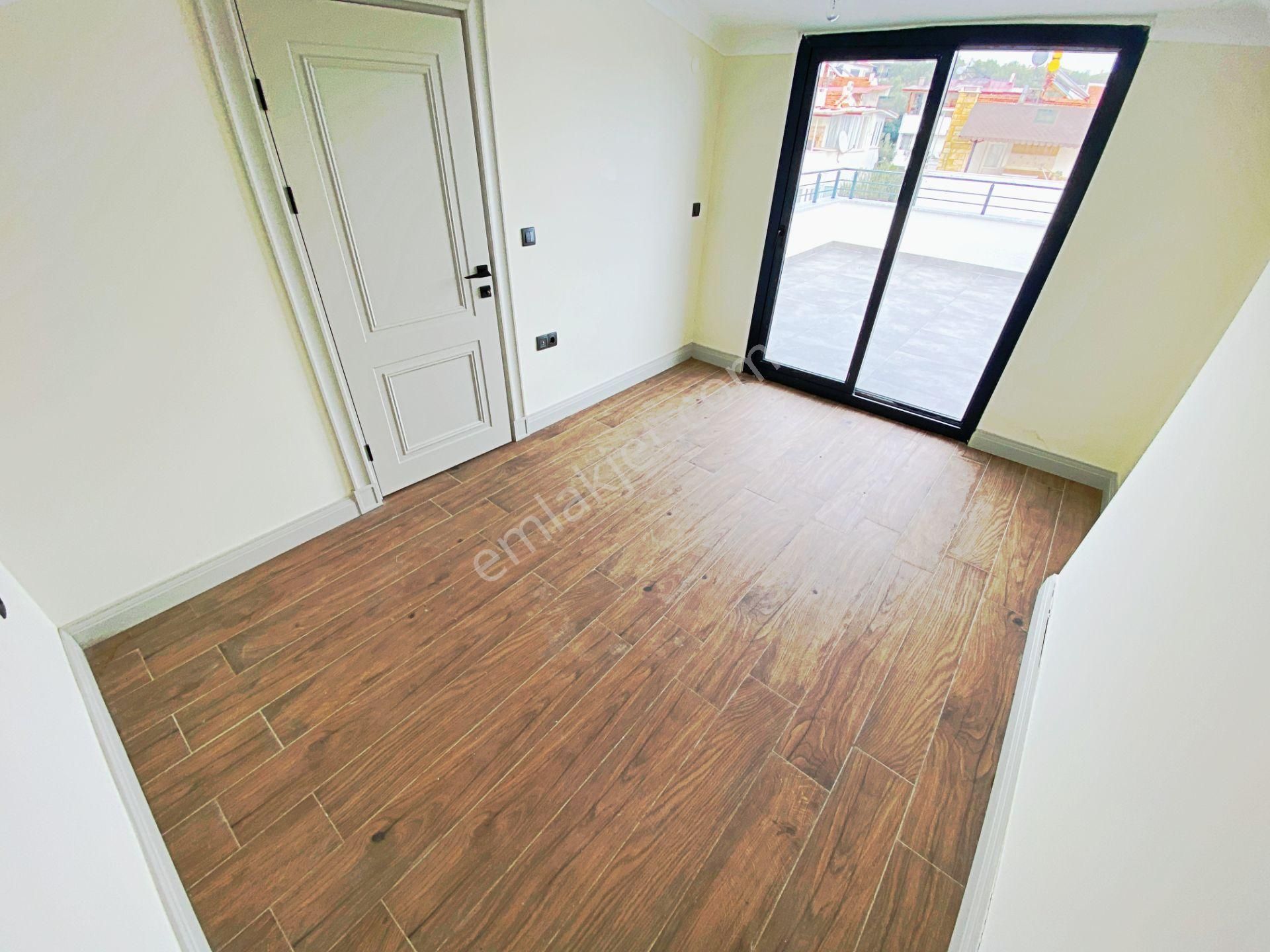 🌀gültaş Emlaktan Altınolukta Satılık 5+1 Deniz Ve Doğa Manzaralı Villa - Görsel 12