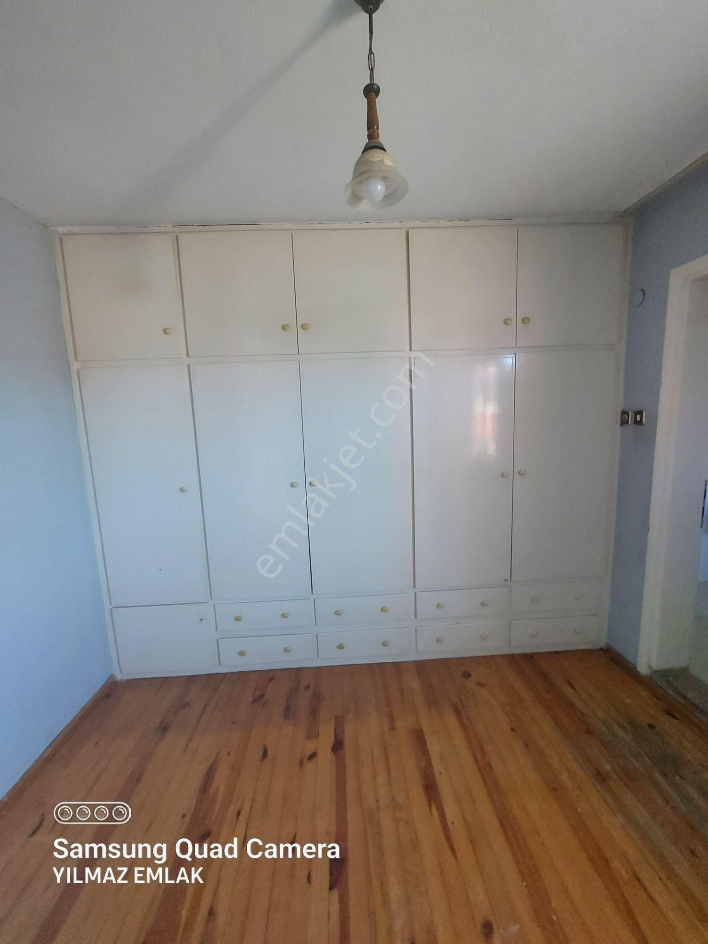 923 3, Dumlupınar Mahallesinde Satılık 2 Katlı Müstakil Ev - Görsel 16