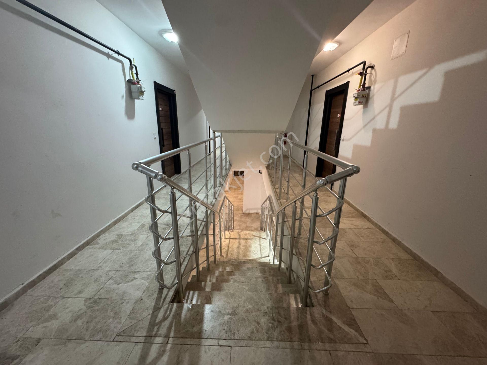Atakent Sitesi'nde 3+1 150 M2 Satılık Daire - Görsel 25
