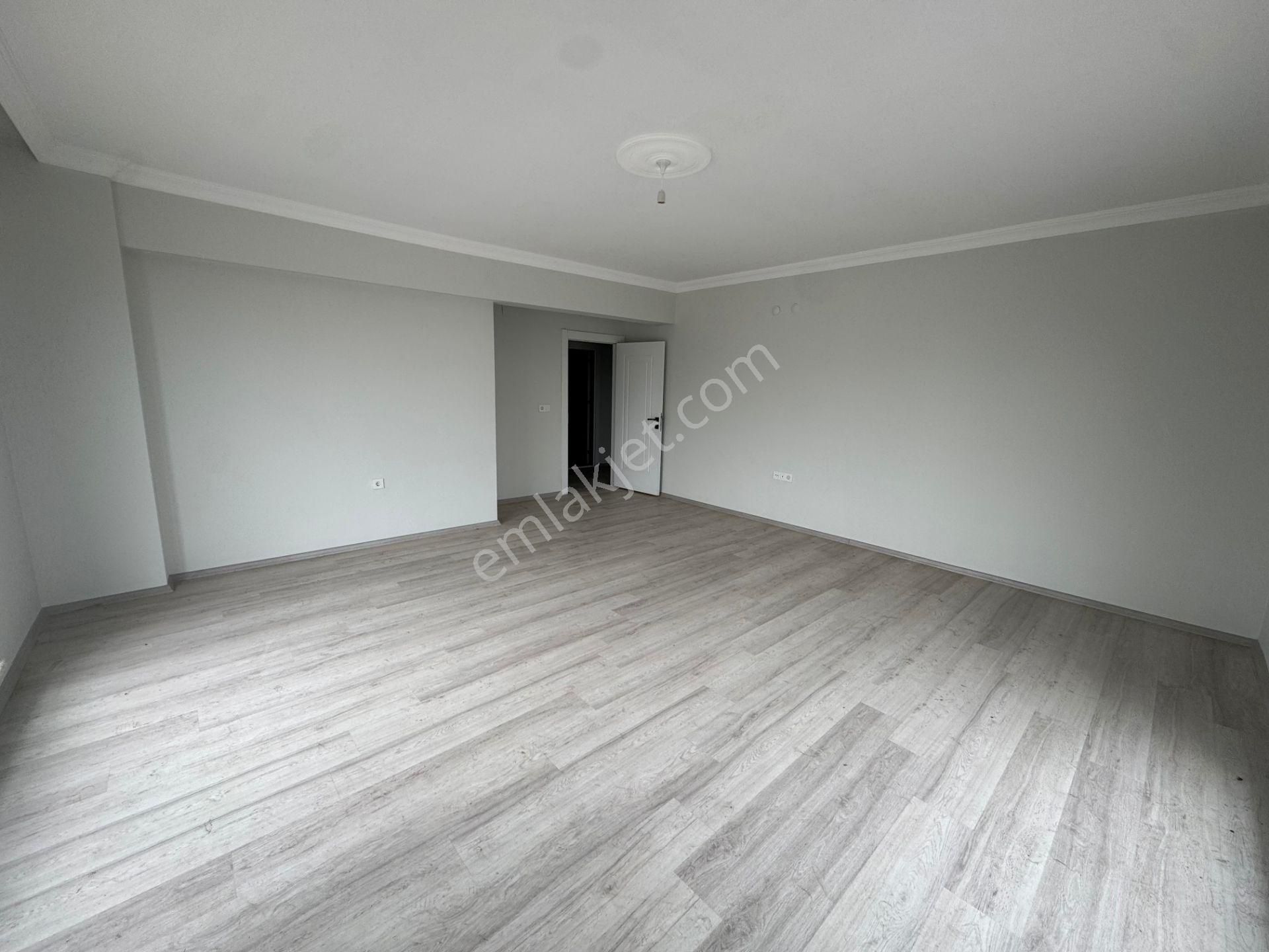 Atakent Sitesi'nde 3+1 150 M2 Satılık Daire - Görsel 10