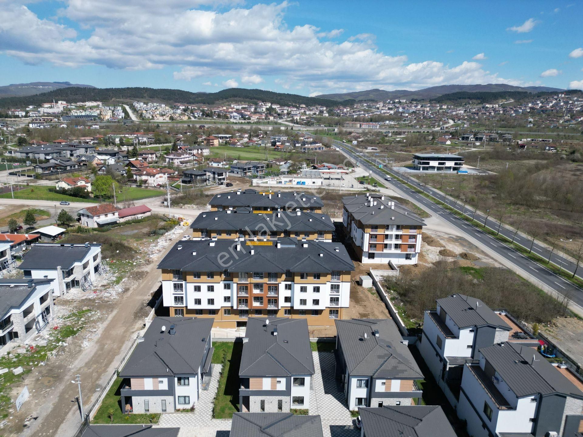 Atakent Sitesi'nde 3+1 150 M2 Satılık Daire - Görsel 7