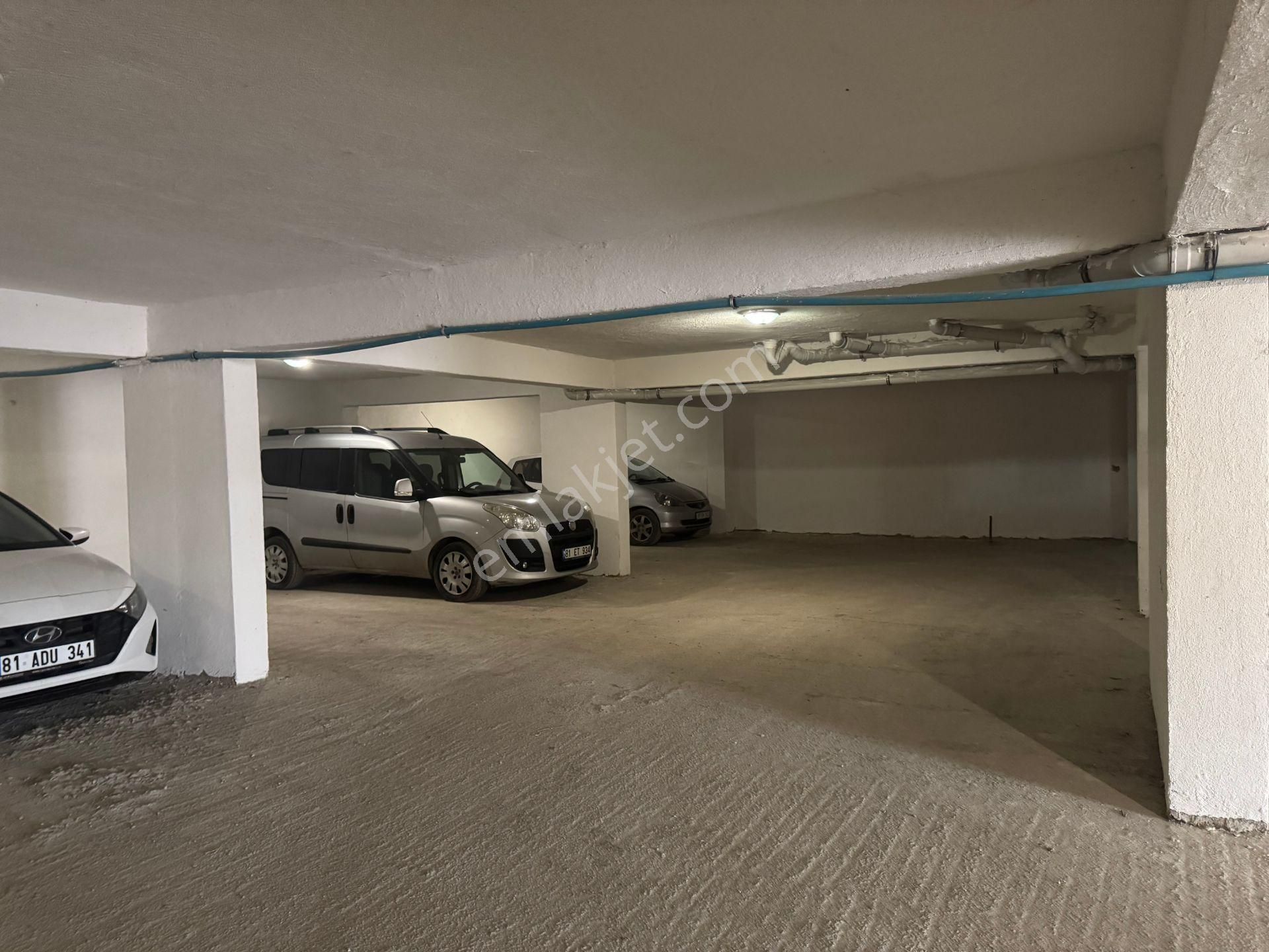 Atakent Sitesi'nde 3+1 150 M2 Satılık Daire - Görsel 15