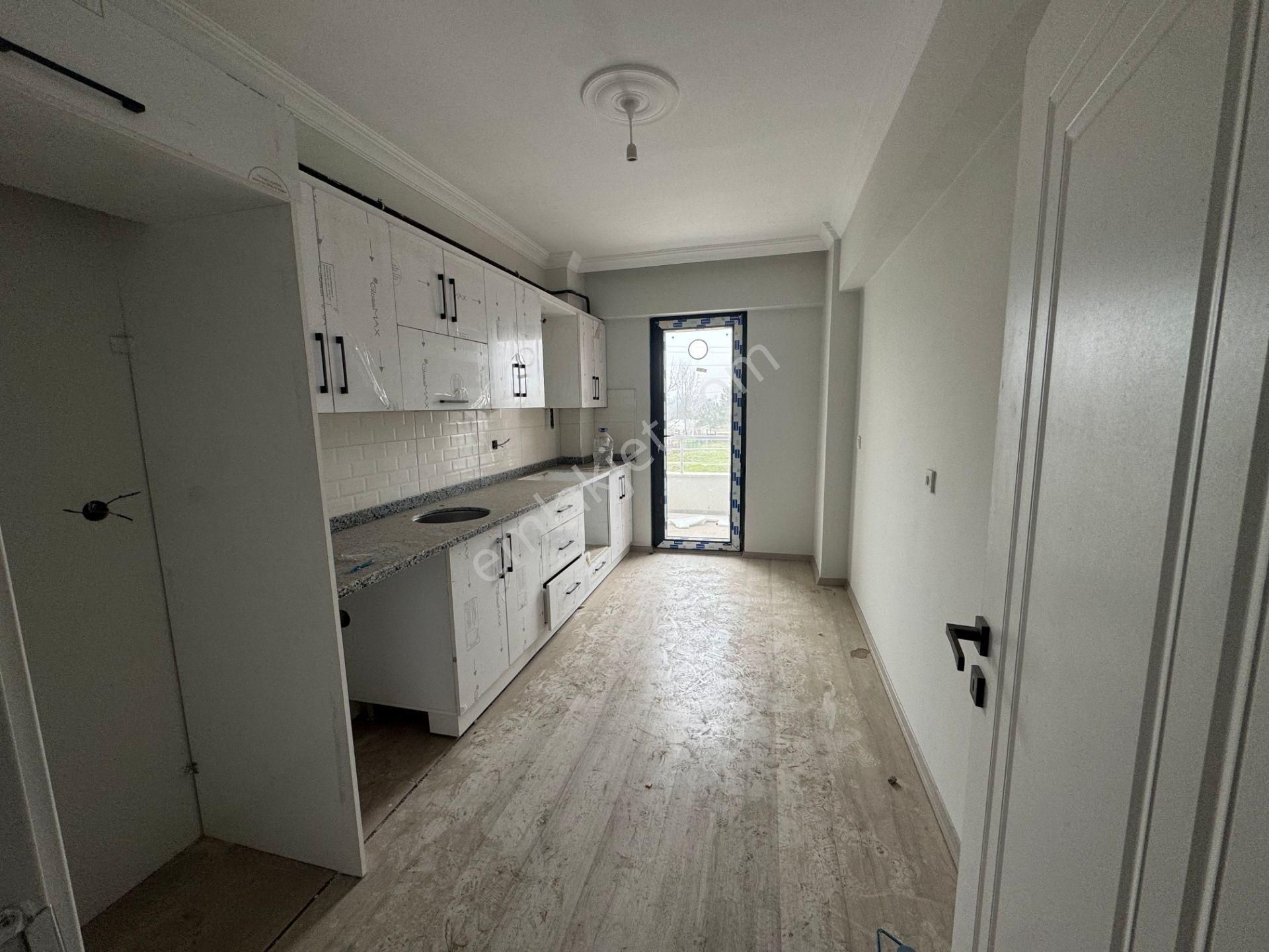 Atakent Sitesi'nde 3+1 150 M2 Satılık Daire - Görsel 11
