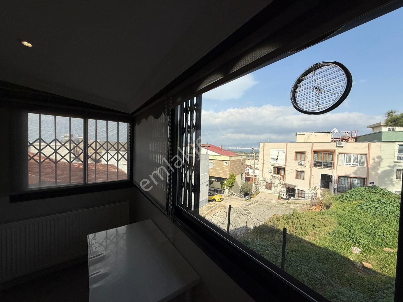 Balçova'da Deniz Ve Orman Manzaralı 3+1 Dubleks Daire 9 Yıllık - Görsel 30