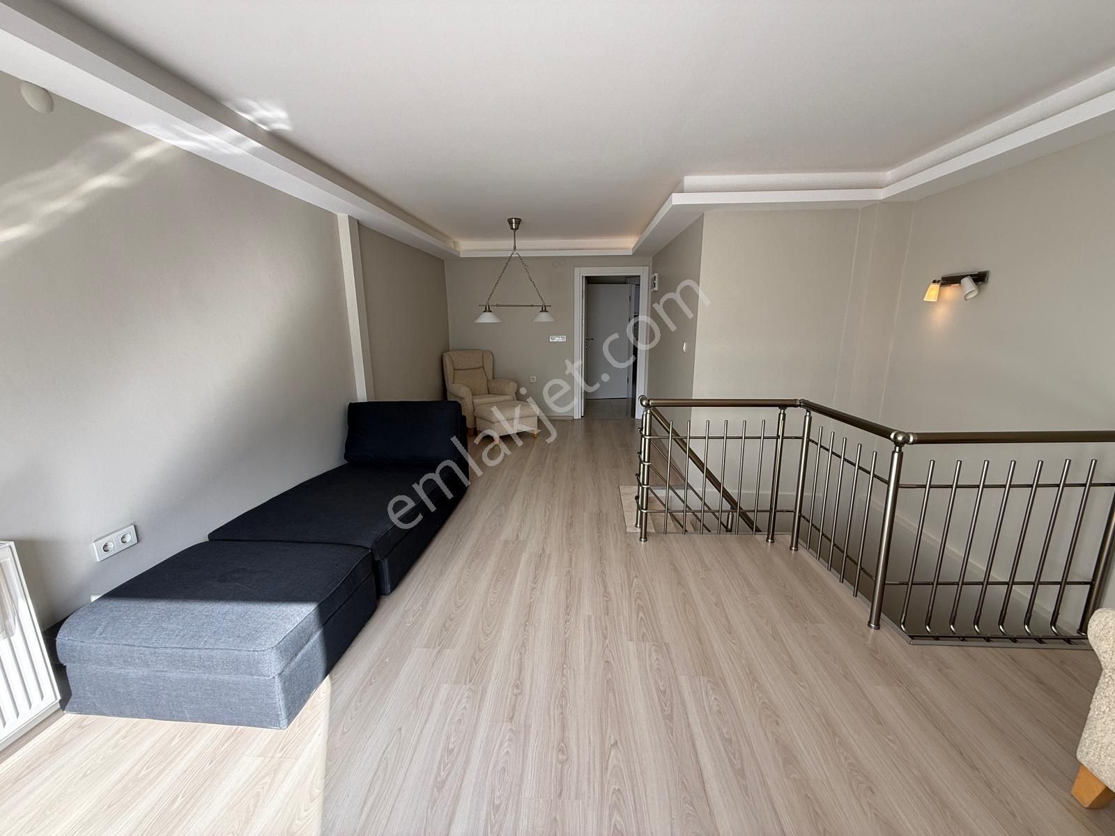 Balçova'da Deniz Ve Orman Manzaralı 3+1 Dubleks Daire 9 Yıllık - Görsel 14